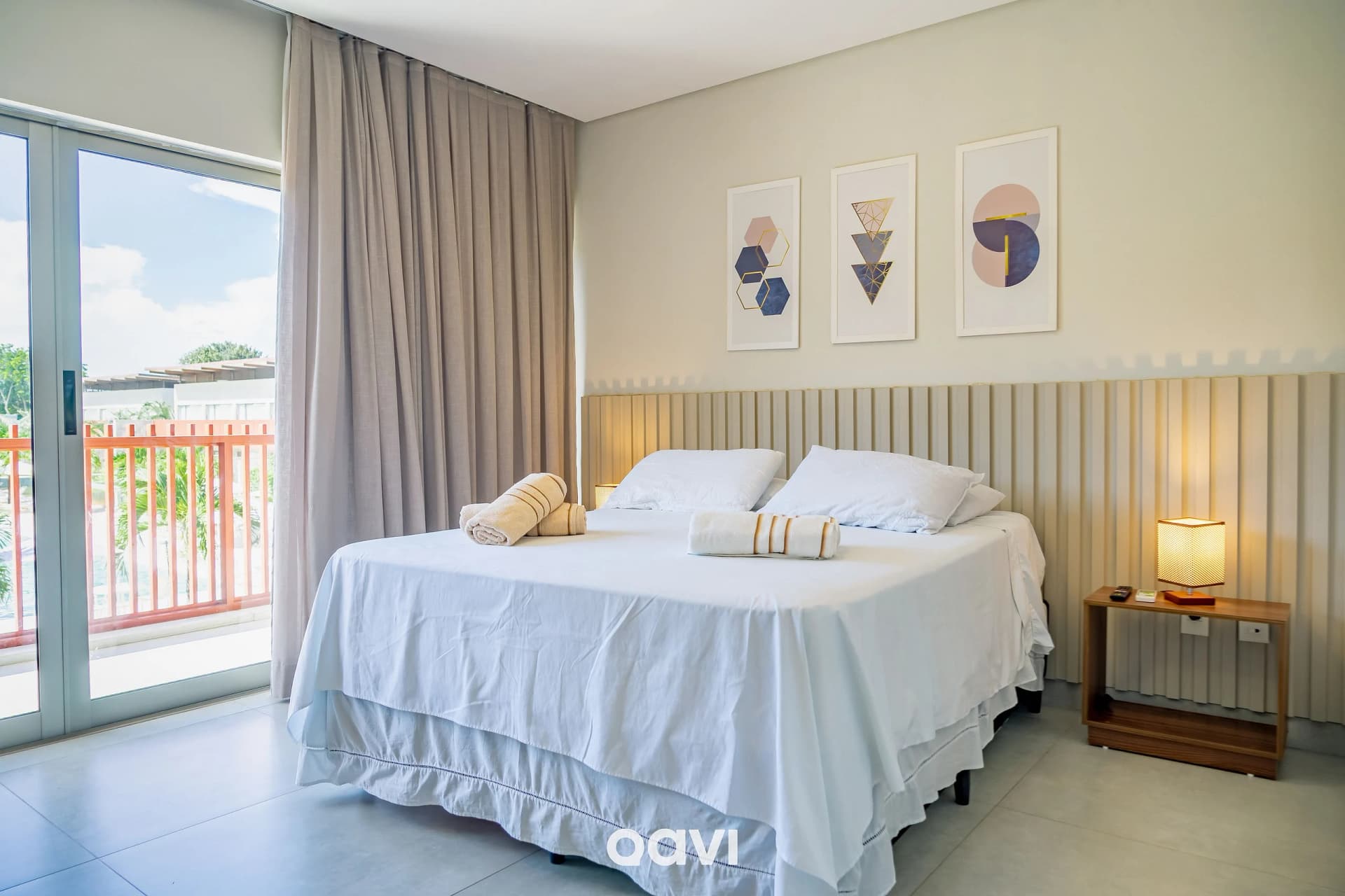 Cama