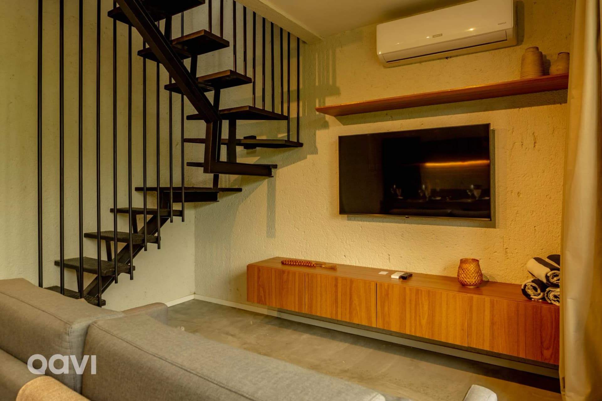 Communal lounge / TV room