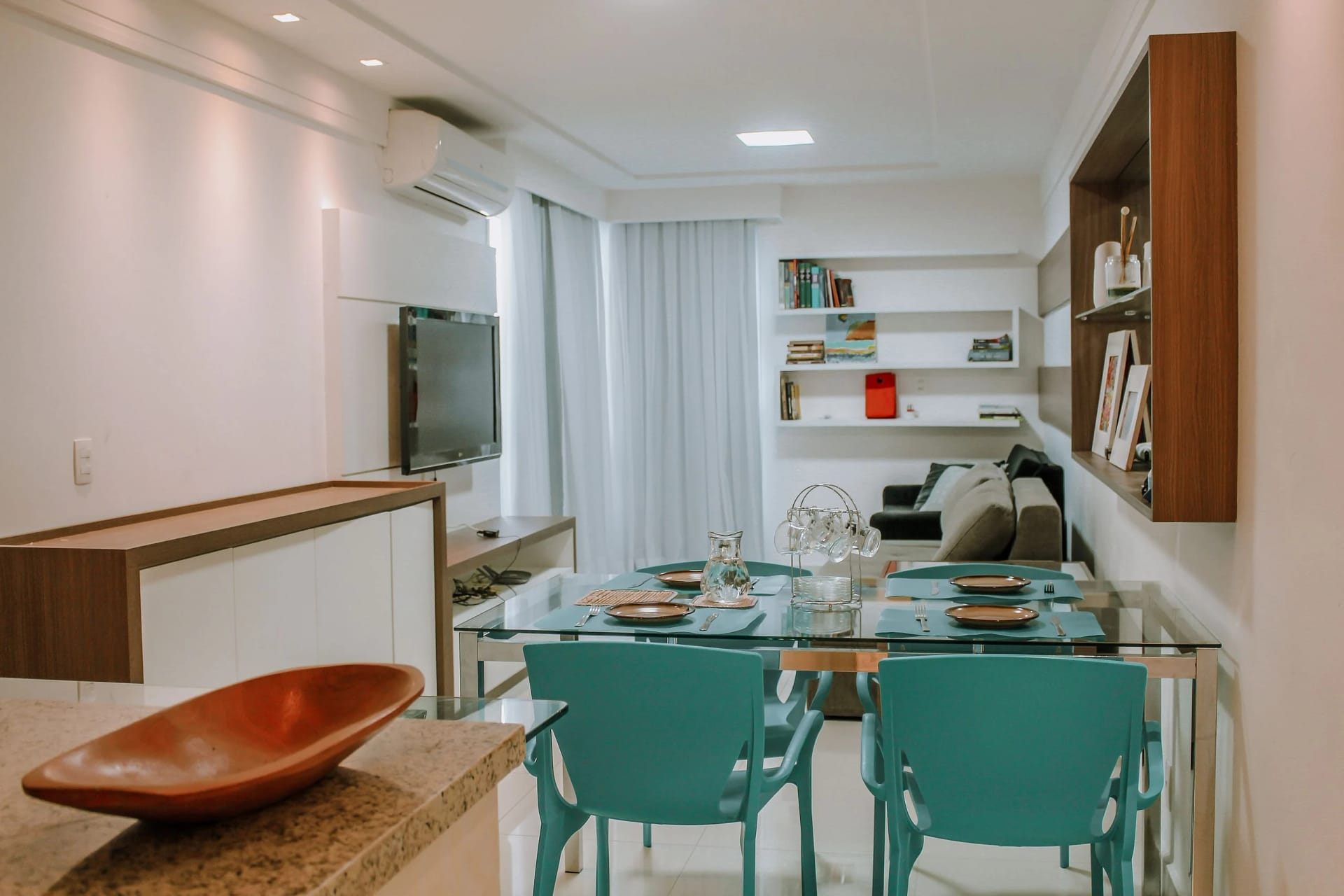 In Mare Bali Flat Zanzibar by Qavi