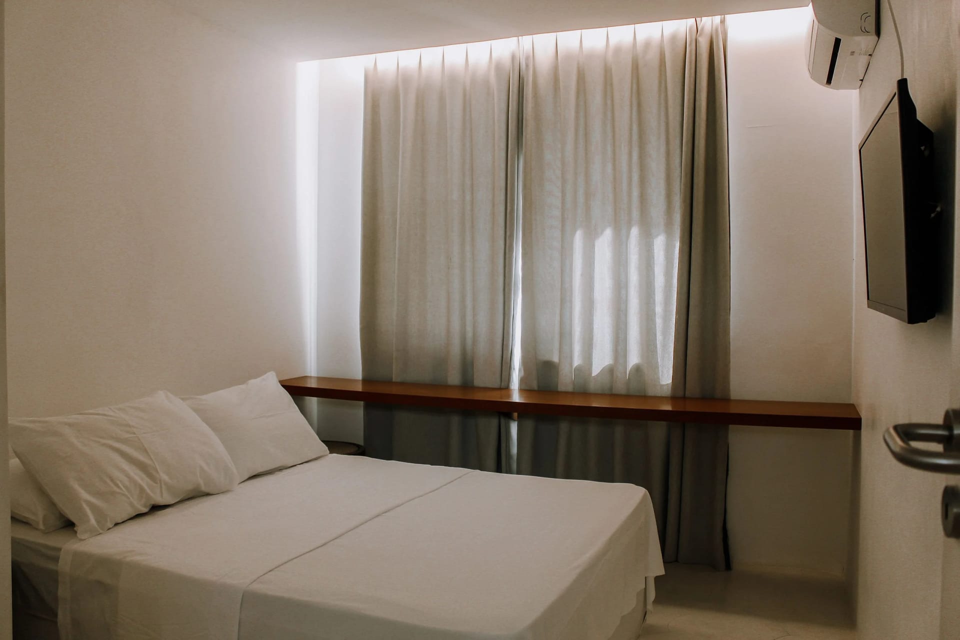 Bedroom — Bangalô Pipa do Atlântico
