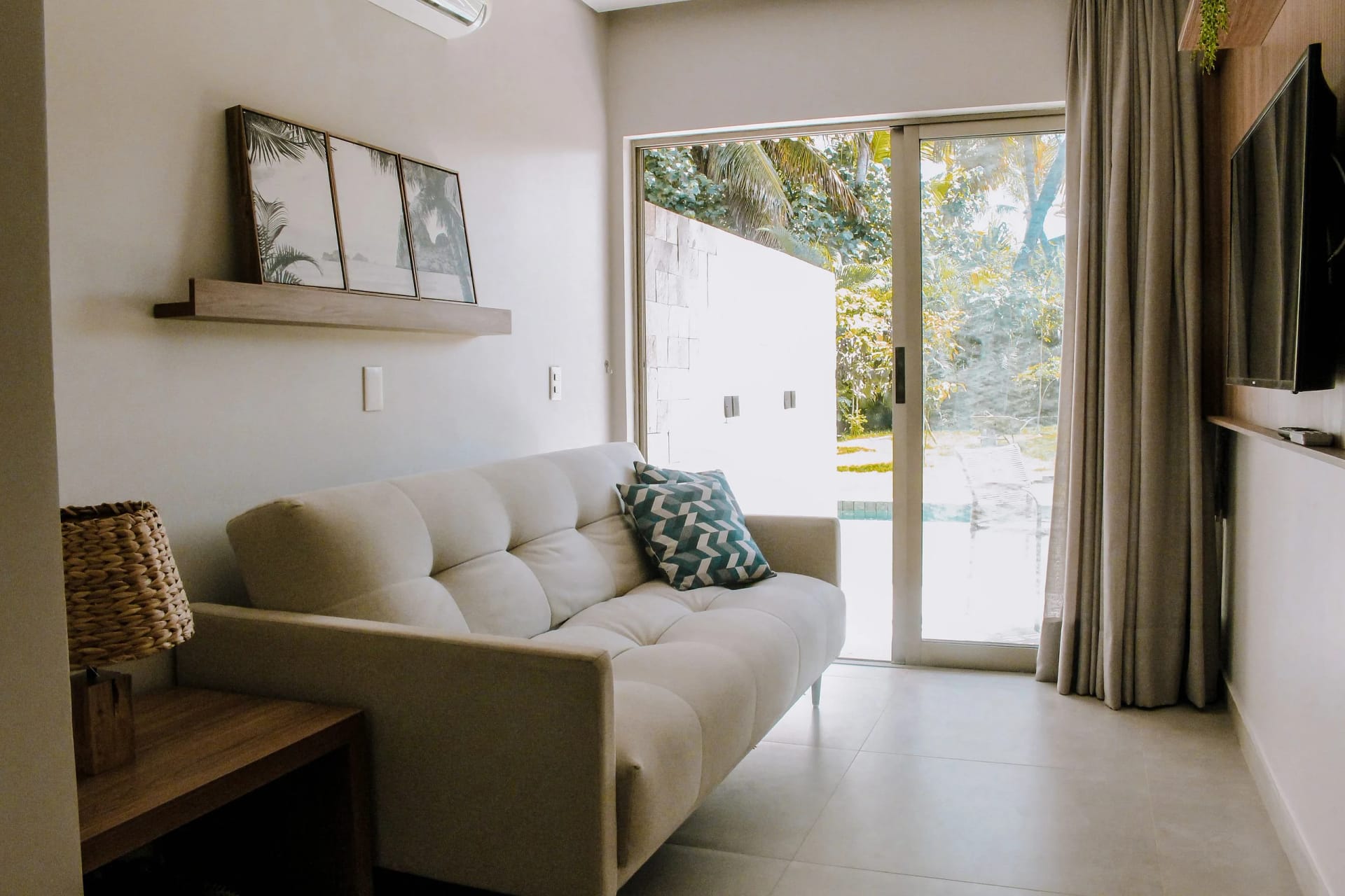Living Room — Flat Ile de Pipa Deck Molhado Maldivas by Qavi