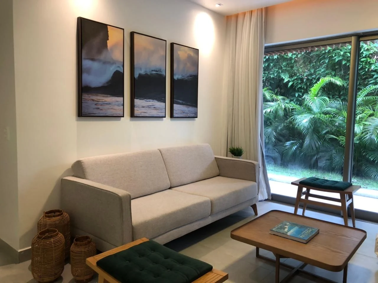 Sala de Estar — Flat Ile de Pipa Premium Bahamas by Qavi