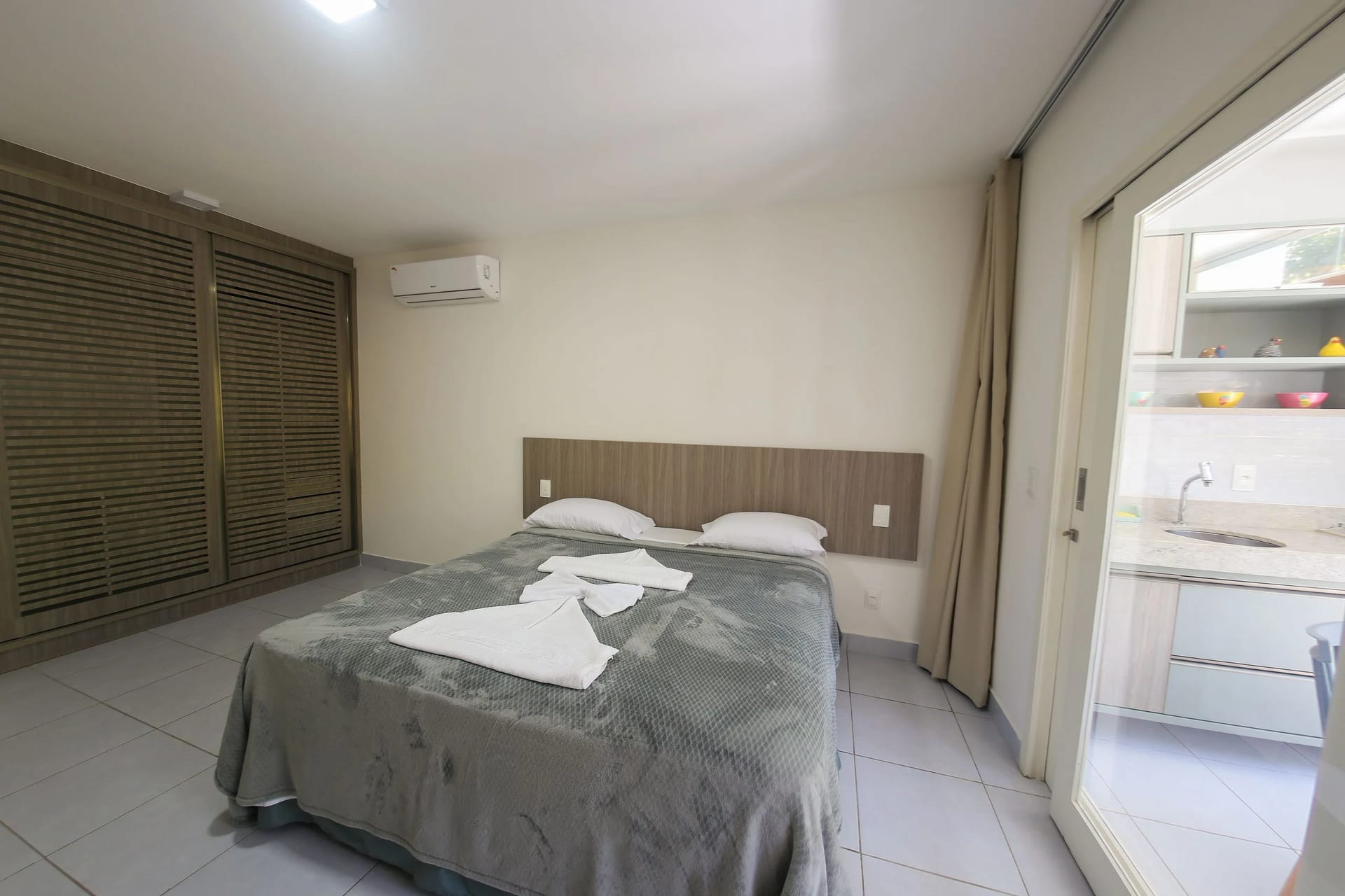 Quarto — Qavi - Apartamento no Centro de Pipa #Ubaia101