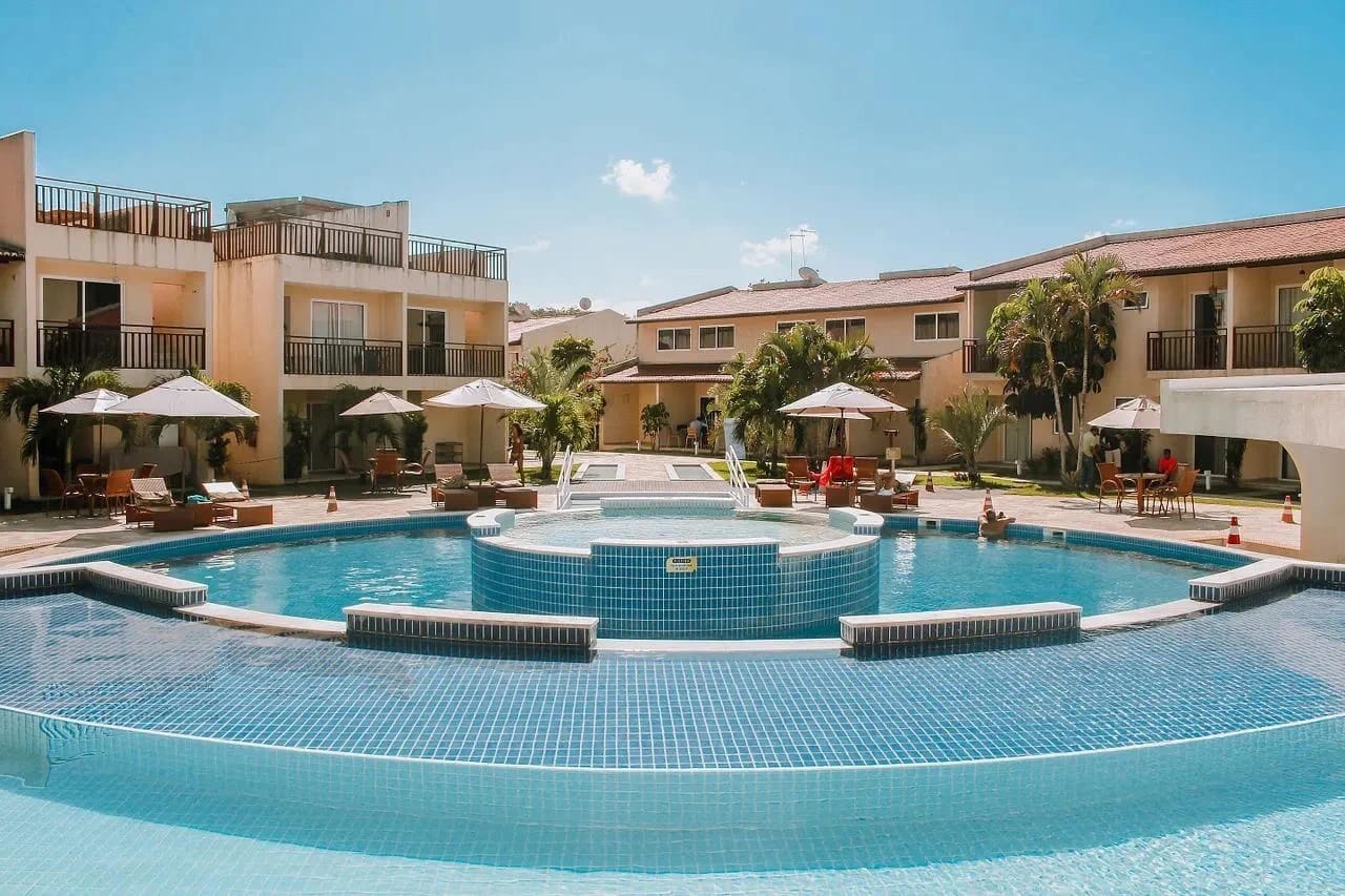 Swimming pool — Flat Solar Água Duplex Aruba by QAVI