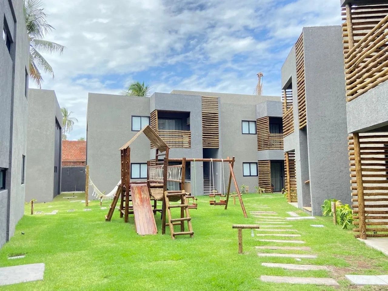 Área e instalações — Apartamento Villas Patacho Milagres by Qavi