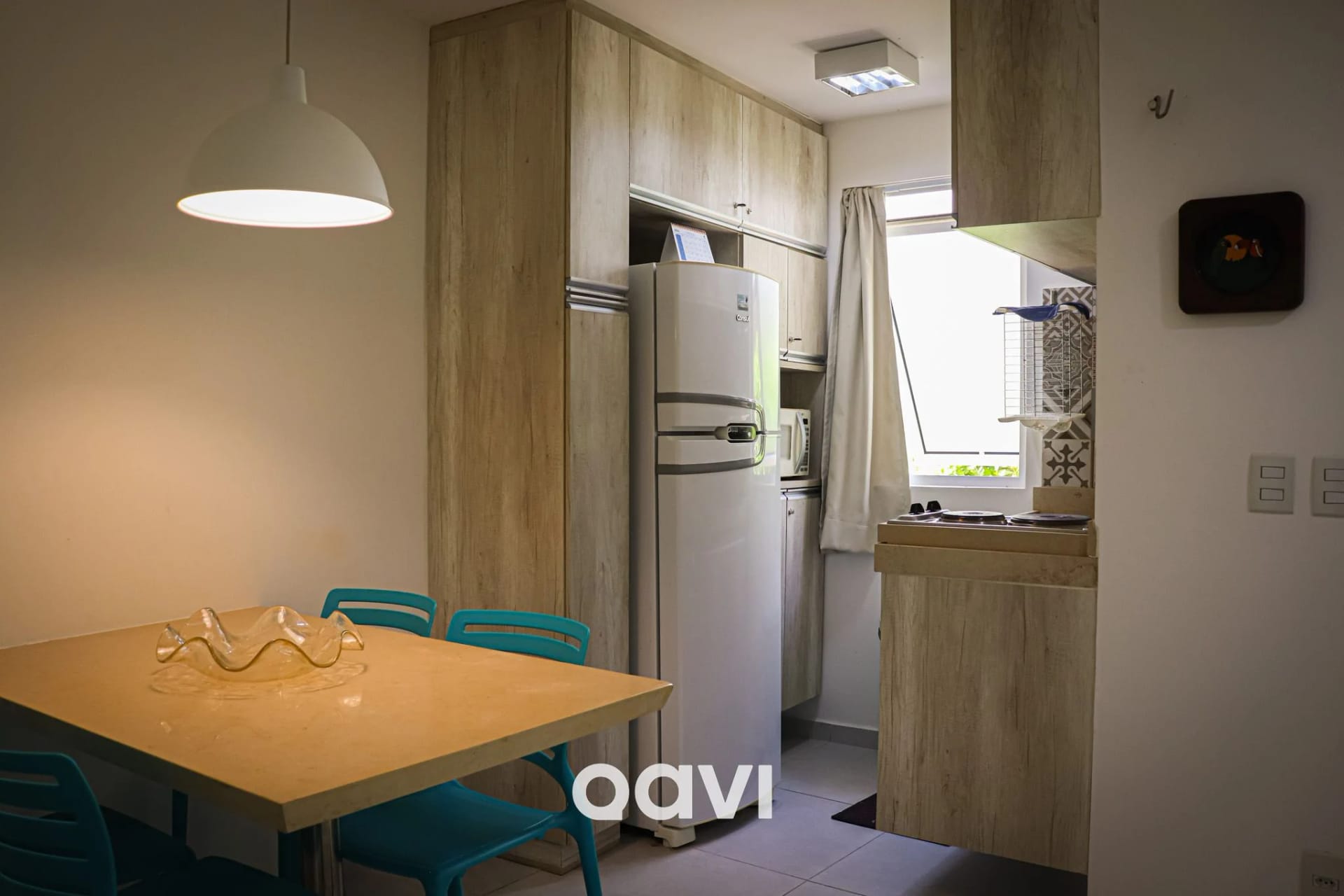 Kitchen or kitchenette — Flat Solar Água Nusa by Qavi