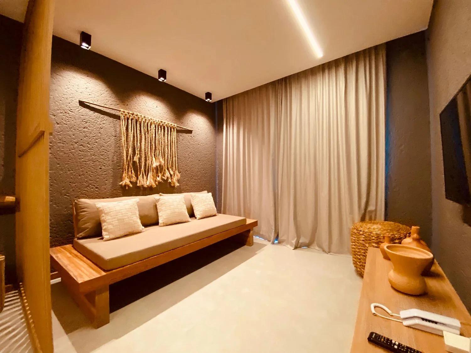 Sala de Estar — Villas Manatee Milagres Studio A 003 by QAVI