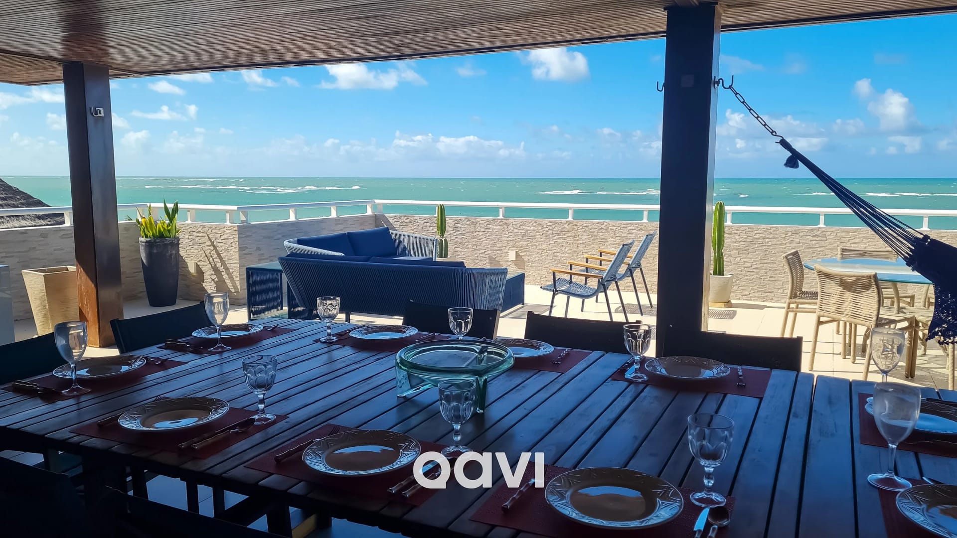 Varanda / Terraço — Cobertura Beira-Mar com Vista em Búzios by Qavi