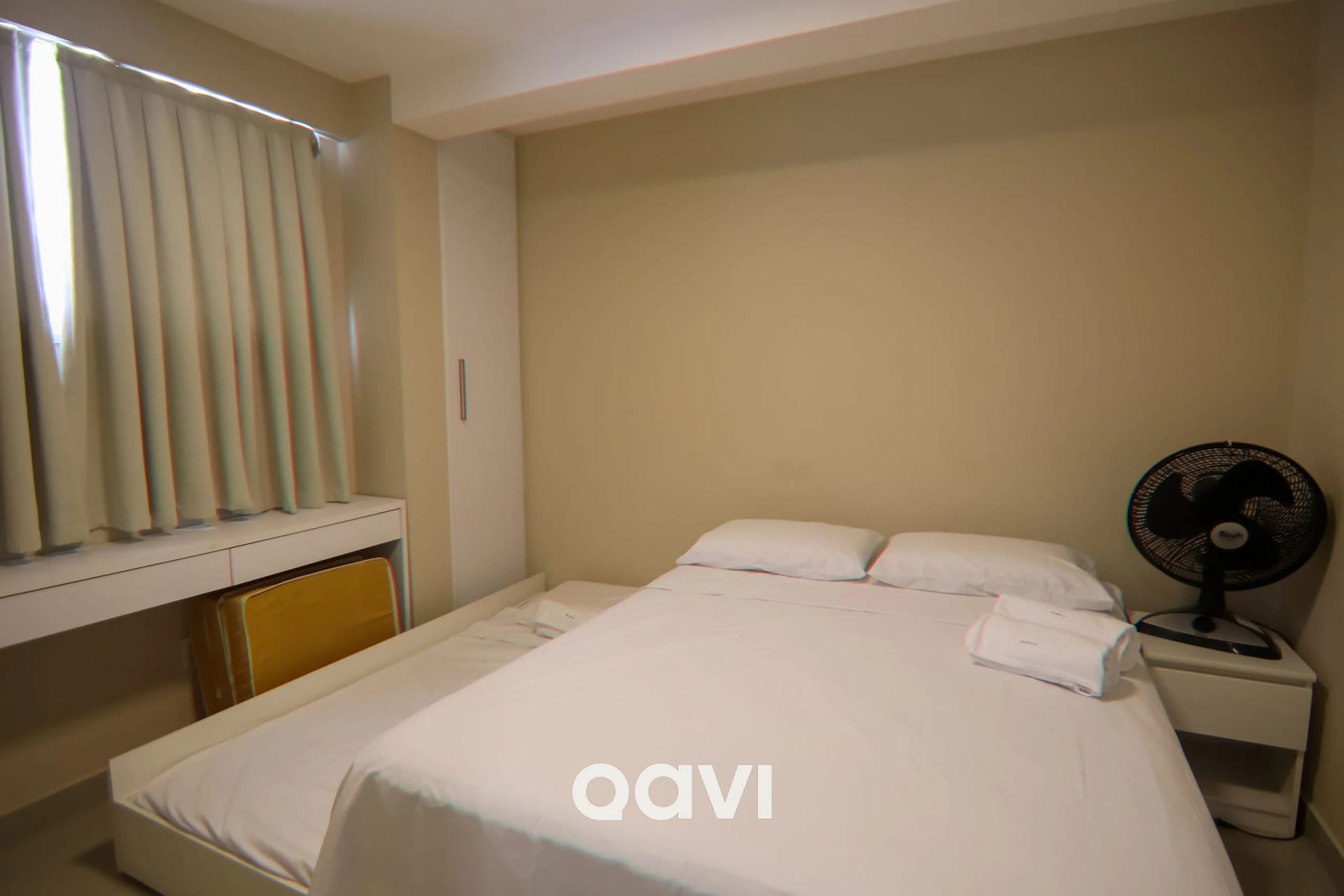Foto de todo o quarto — Cobertura Beira-Mar com Vista em Búzios by Qavi