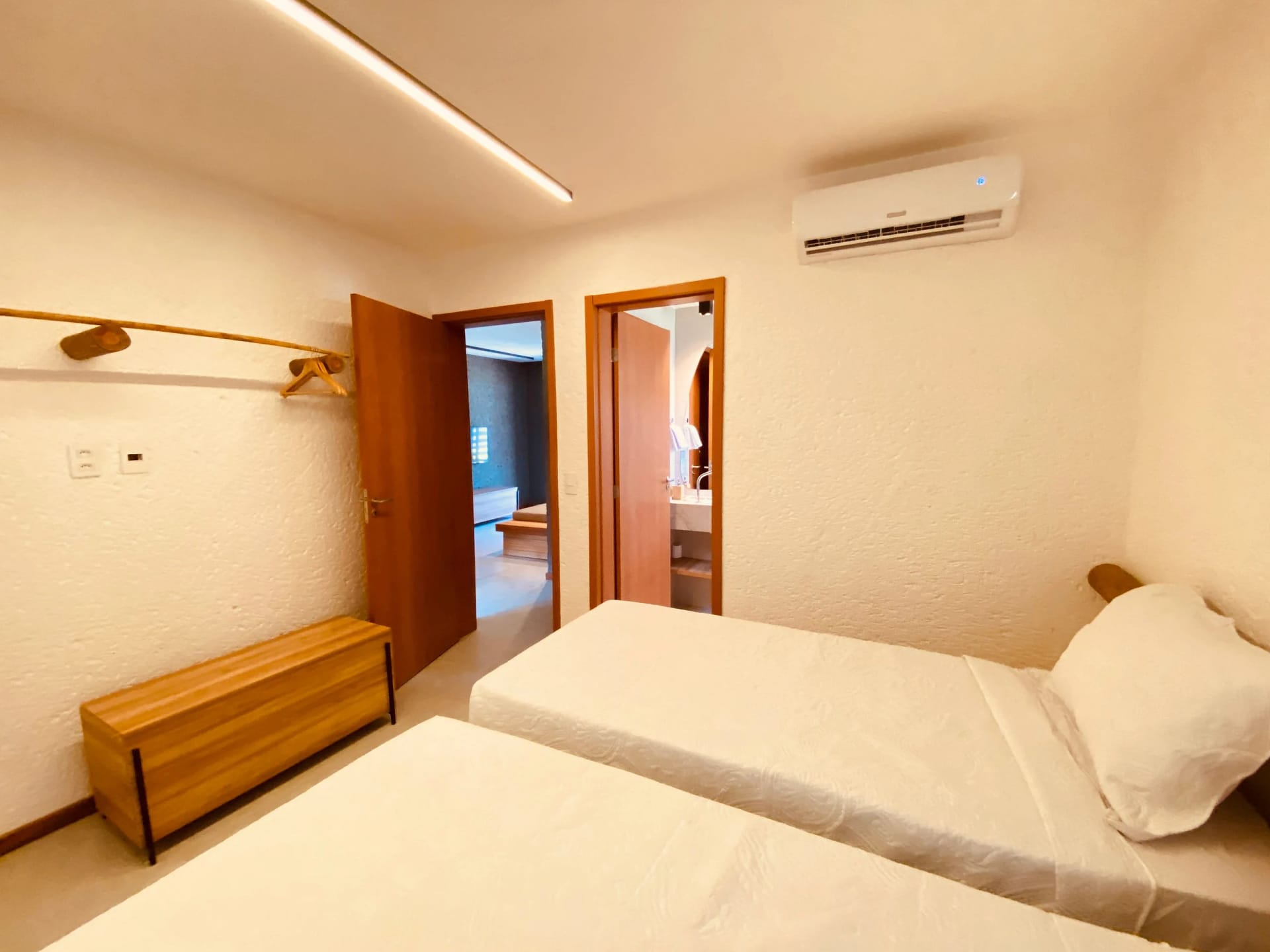 Photo of the whole room — Villas Manatee Milagres D 001 by QAVI