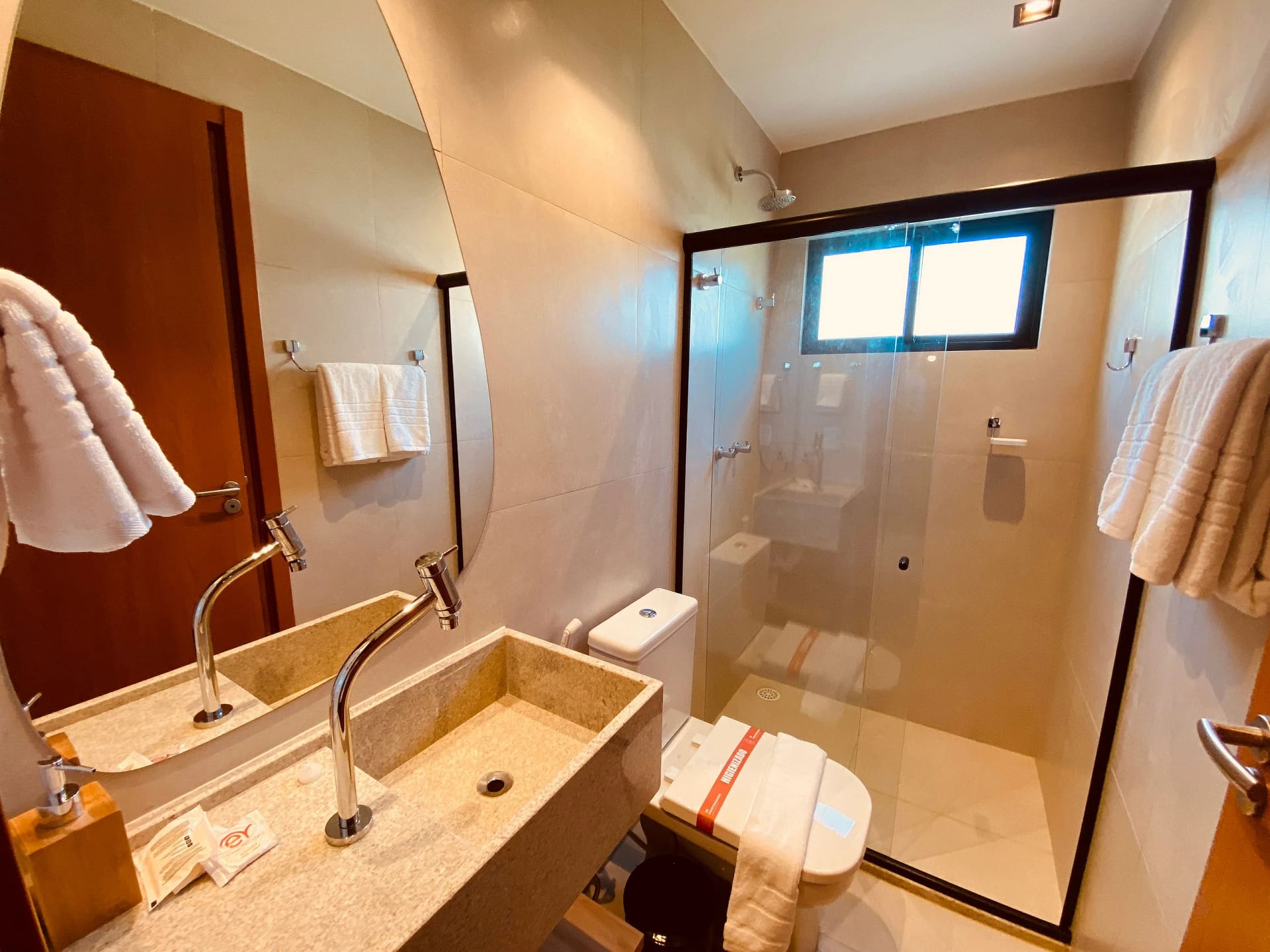 Toilet — Villas Manatee Milagres D 001 by QAVI