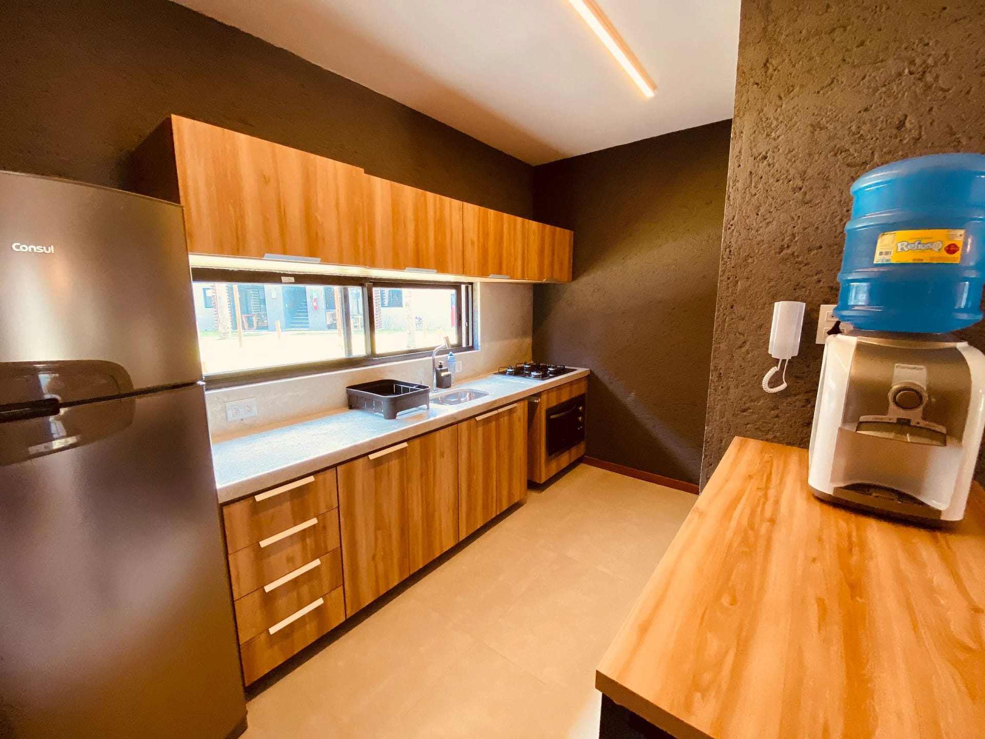 Kitchen or kitchenette — Villas Manatee Milagres D 001 by QAVI