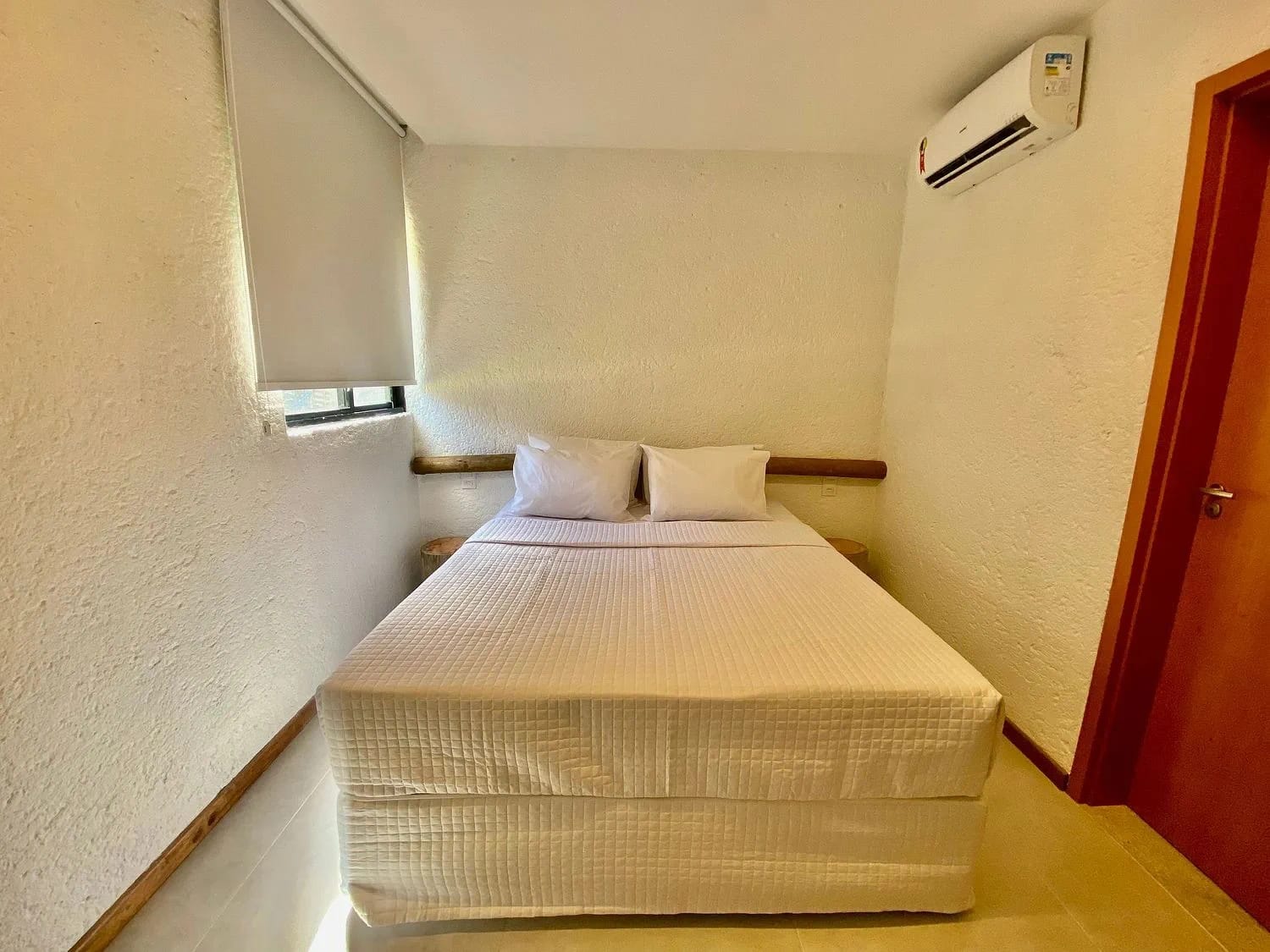 Foto de toda la habitación — Villas Manatee Milagres F 002 by QAVI