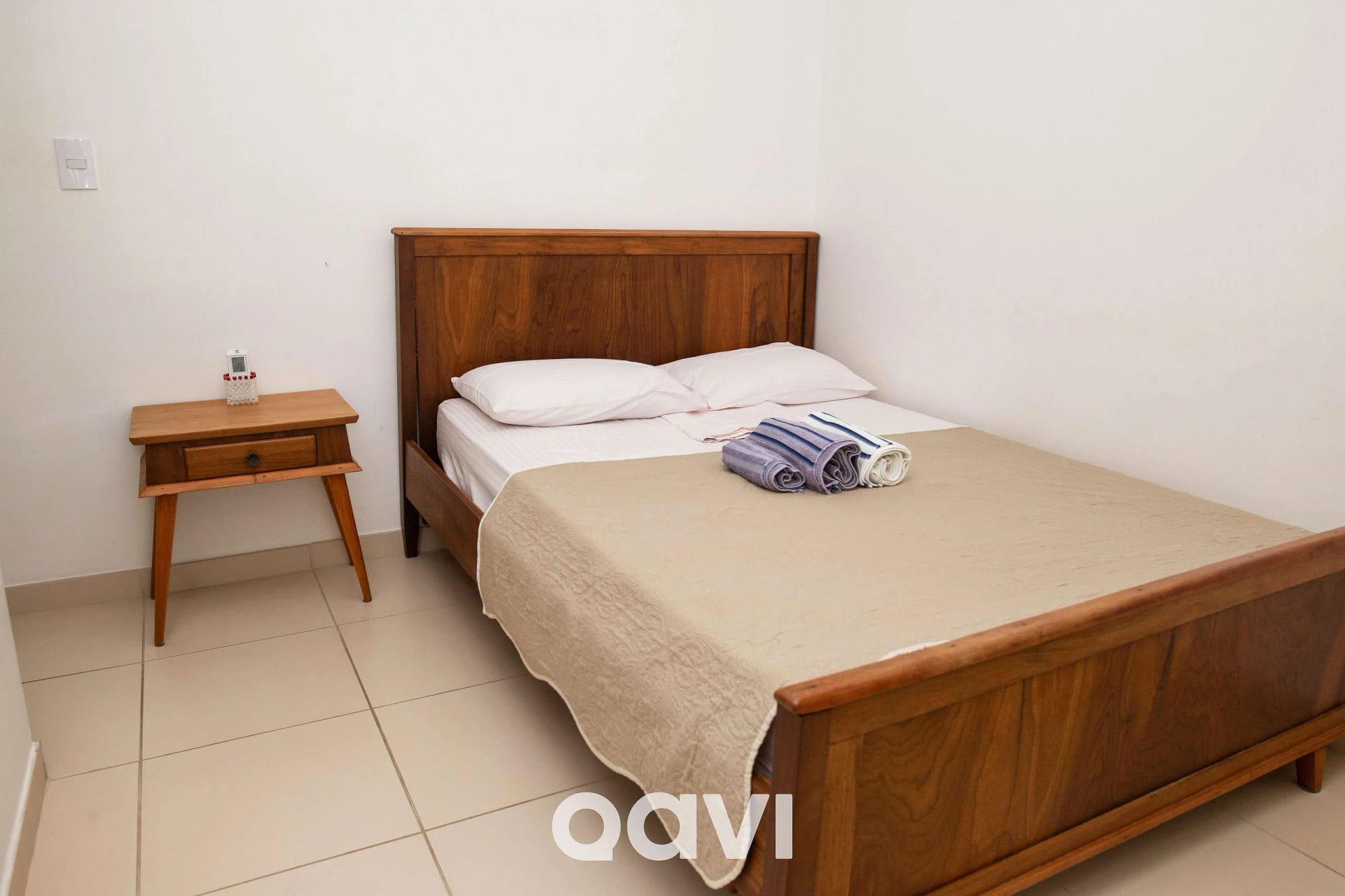 Quarto — Apto aconchegante no melhor de Ponta Negra by Qavi