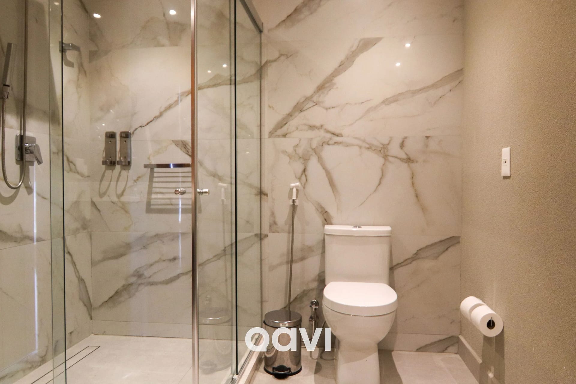 Bathroom — Flat Ile de Pipa Mykonos by Qavi