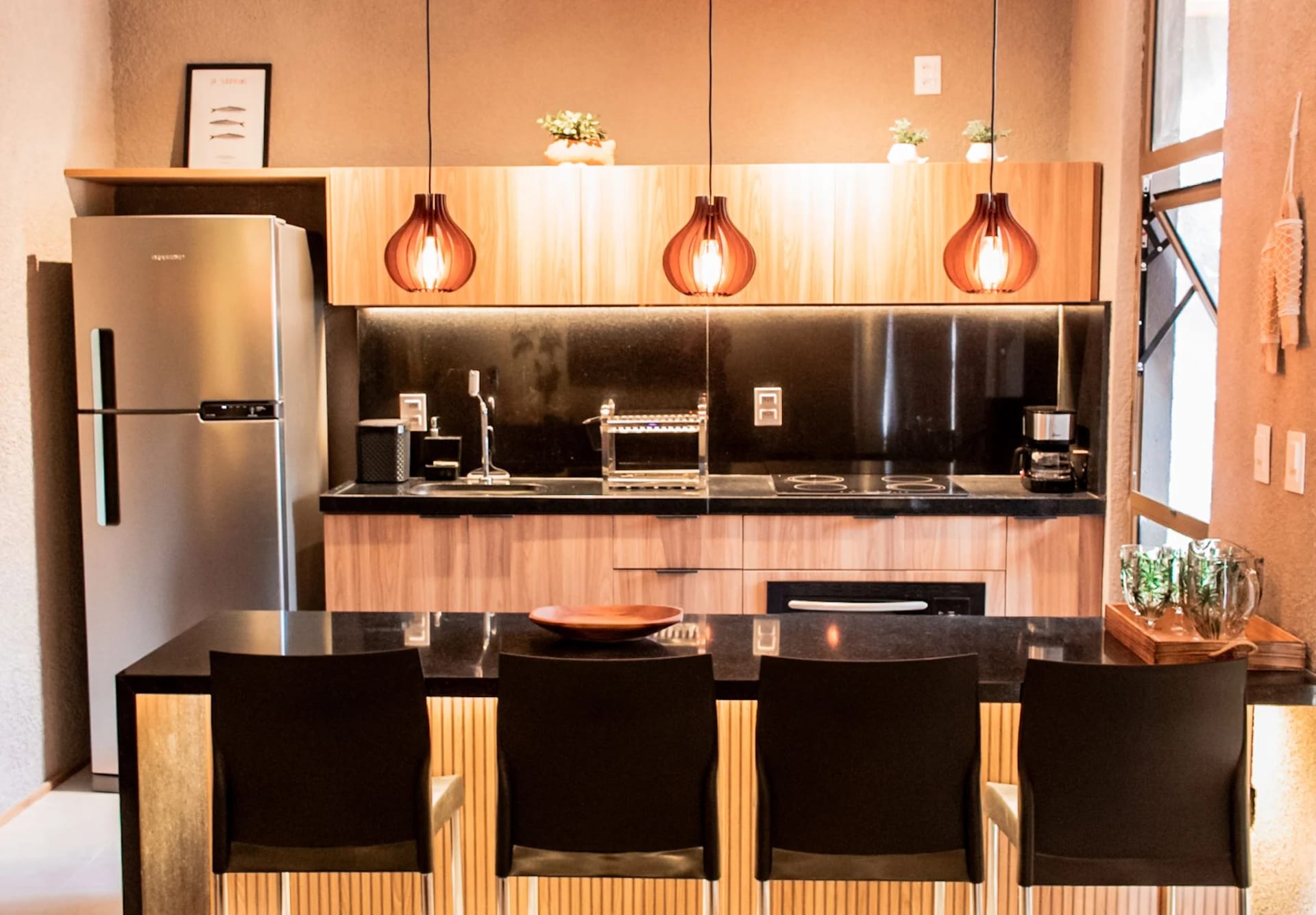 Kitchen or kitchenette — Apartamento com Piscina no Essence by Qavi