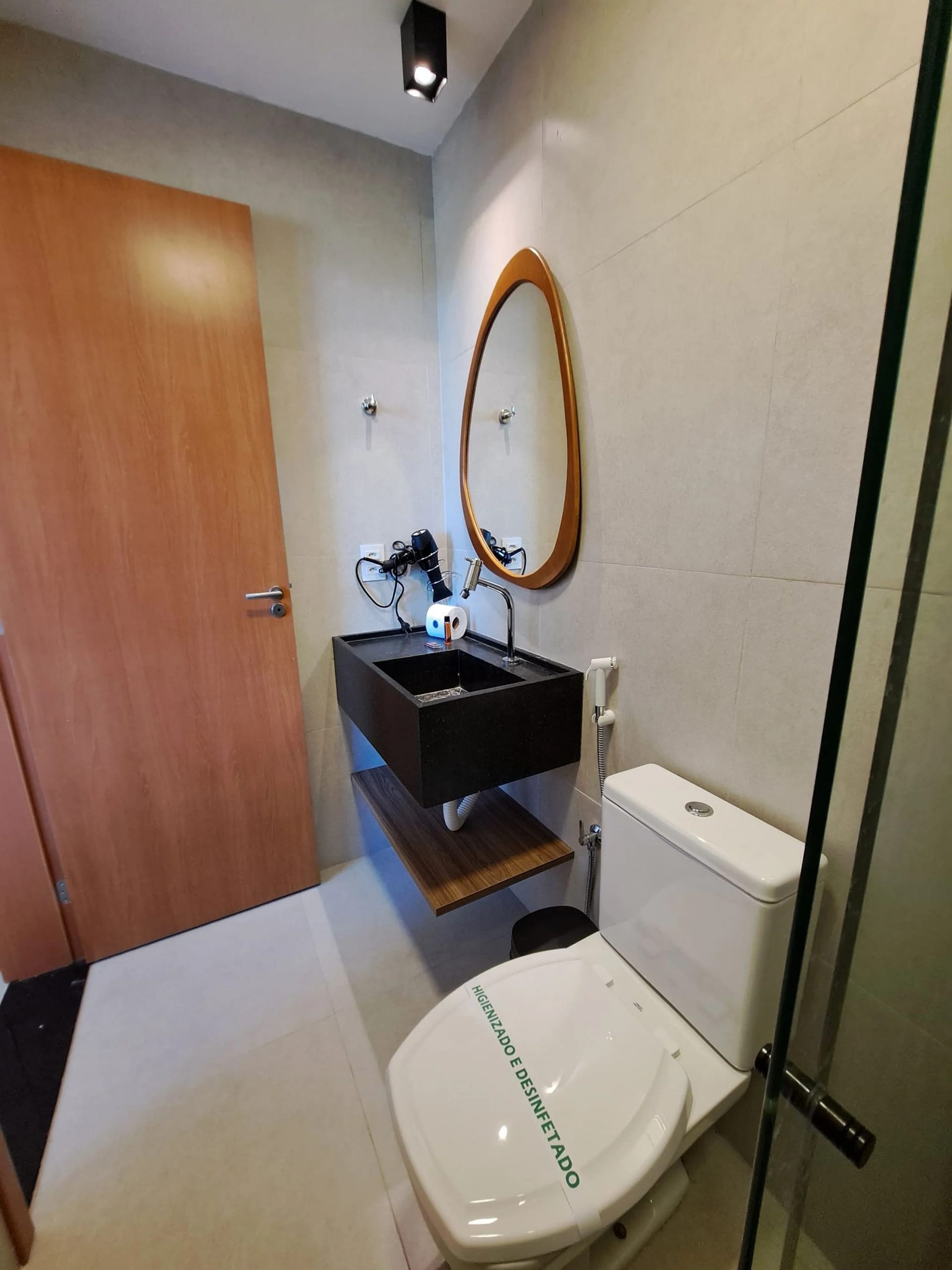 Baño — Essence B 108 na Rota dos Milagres by Qavi