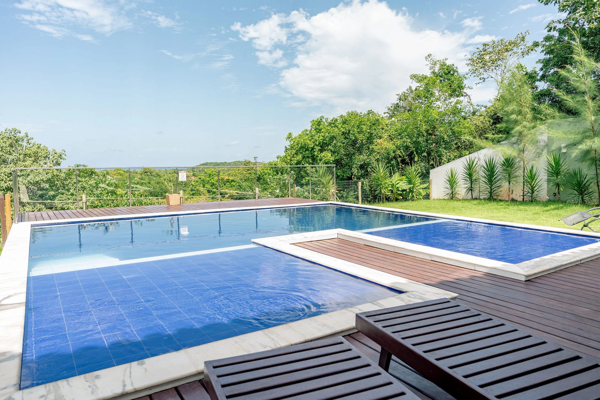 Swimming pool — Casa com Piscina em Pipa no Flores da Mata by Qavi