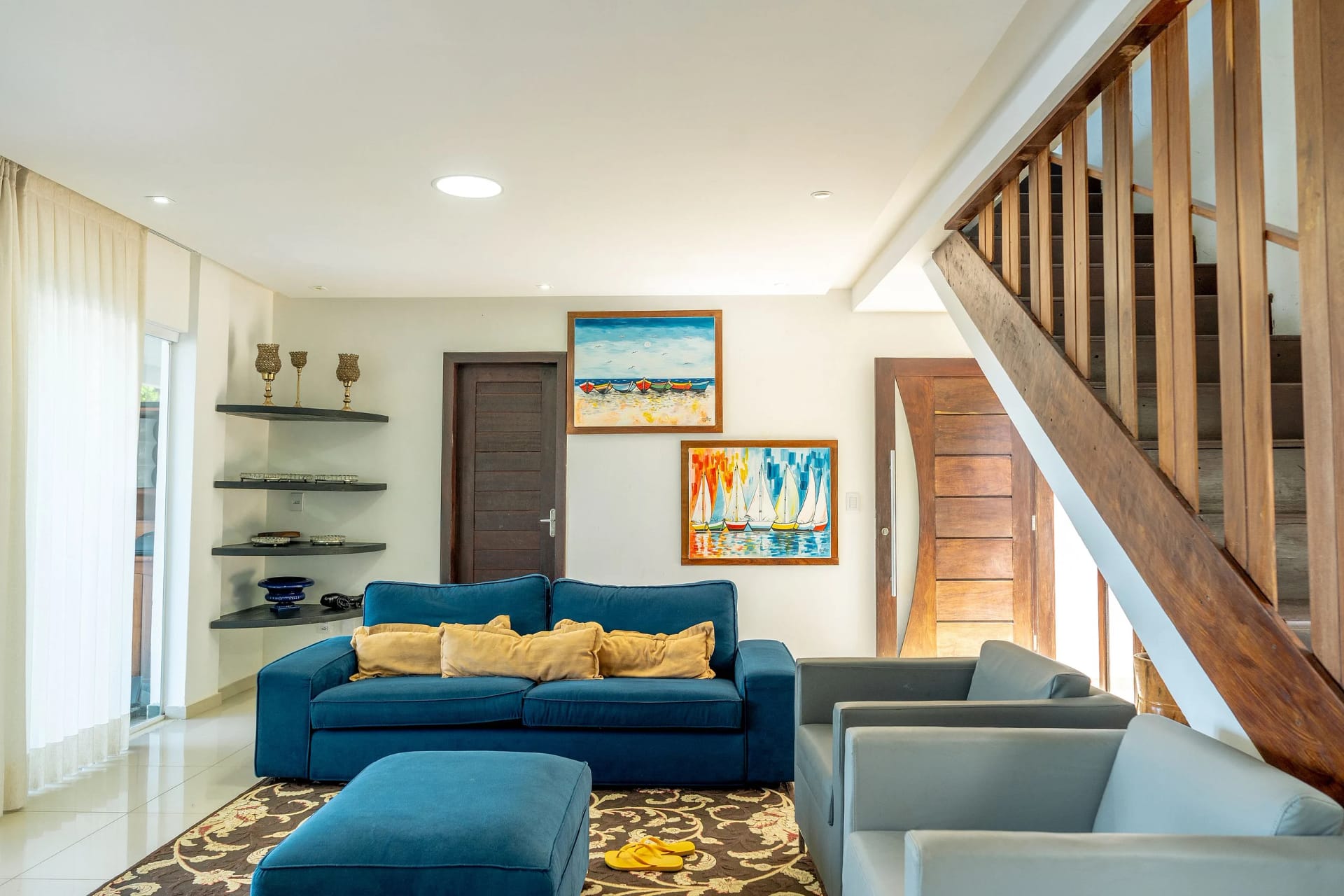 Living Room — Casa com Piscina em Pipa no Flores da Mata by Qavi