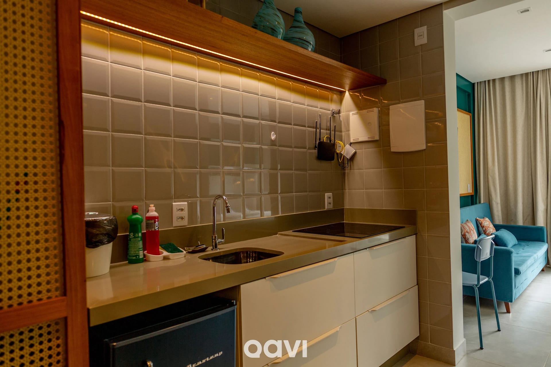 Kitchen or kitchenette — Flat Ile de Pipa Seychelles by Qavi
