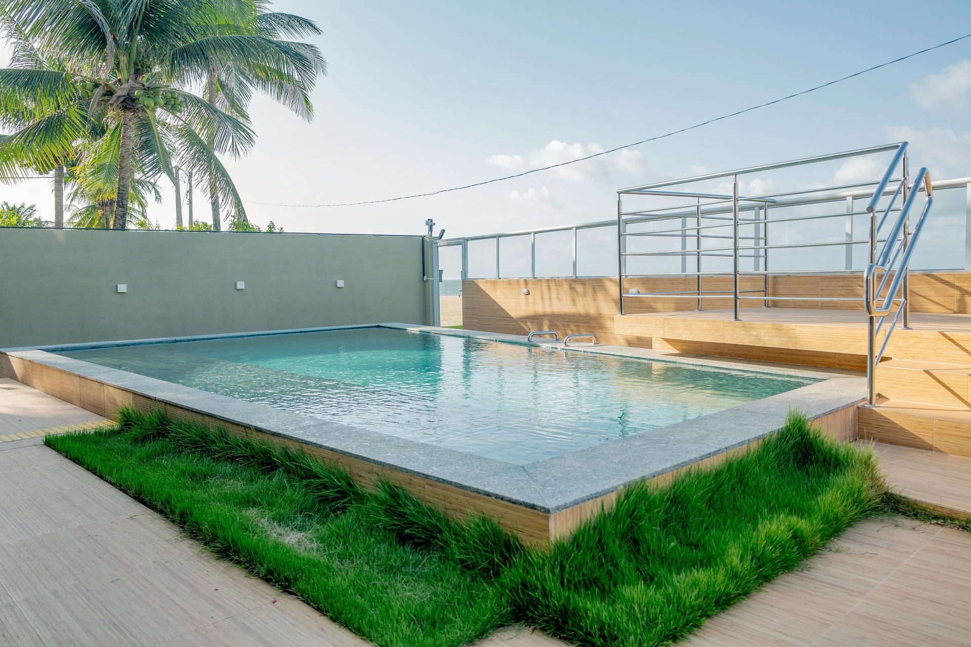 Swimming pool — Triplex piscina privativa em Pirangi by Qavi