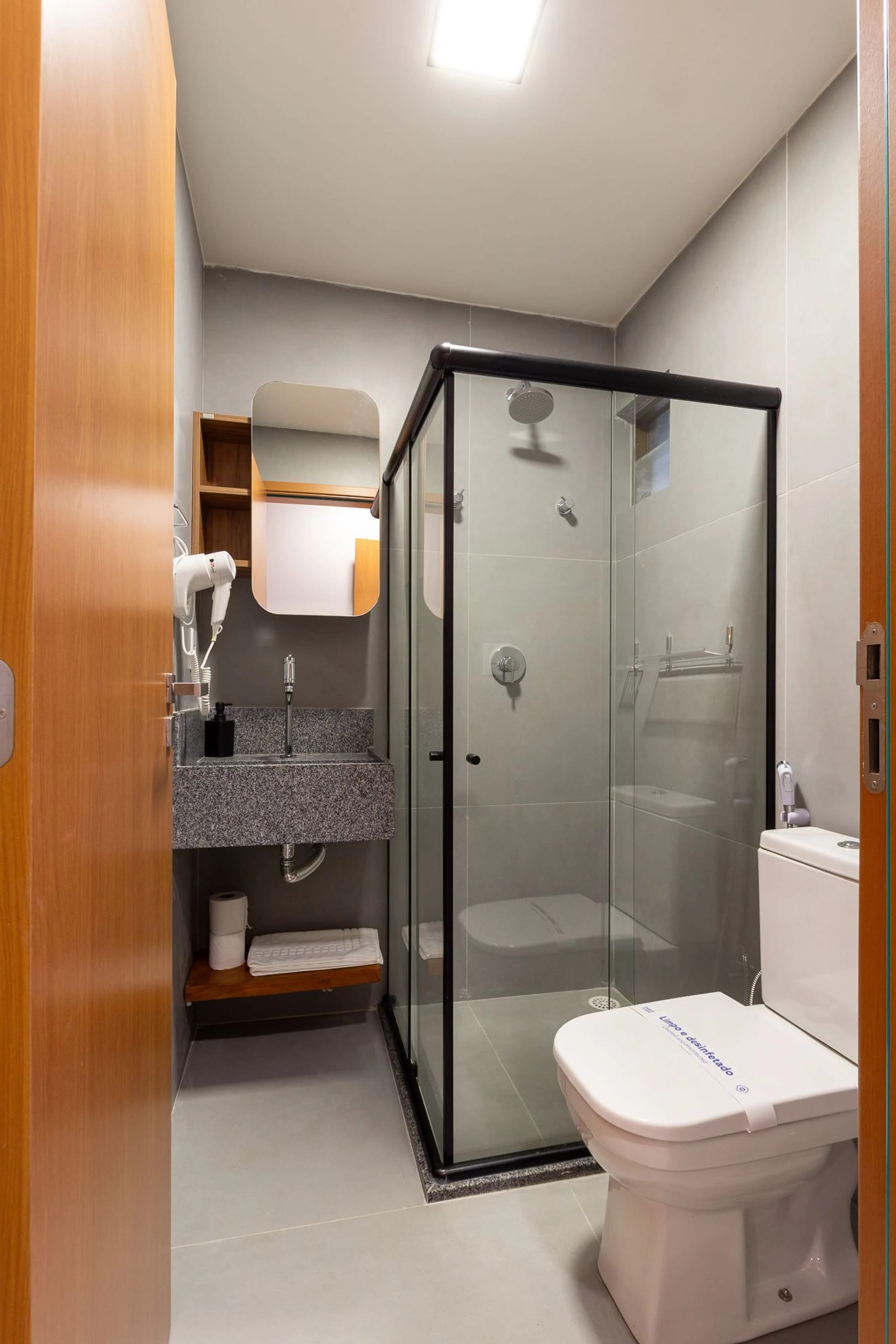 Toilet — Villa Naluri em Japaratinga C 001 by QAVI