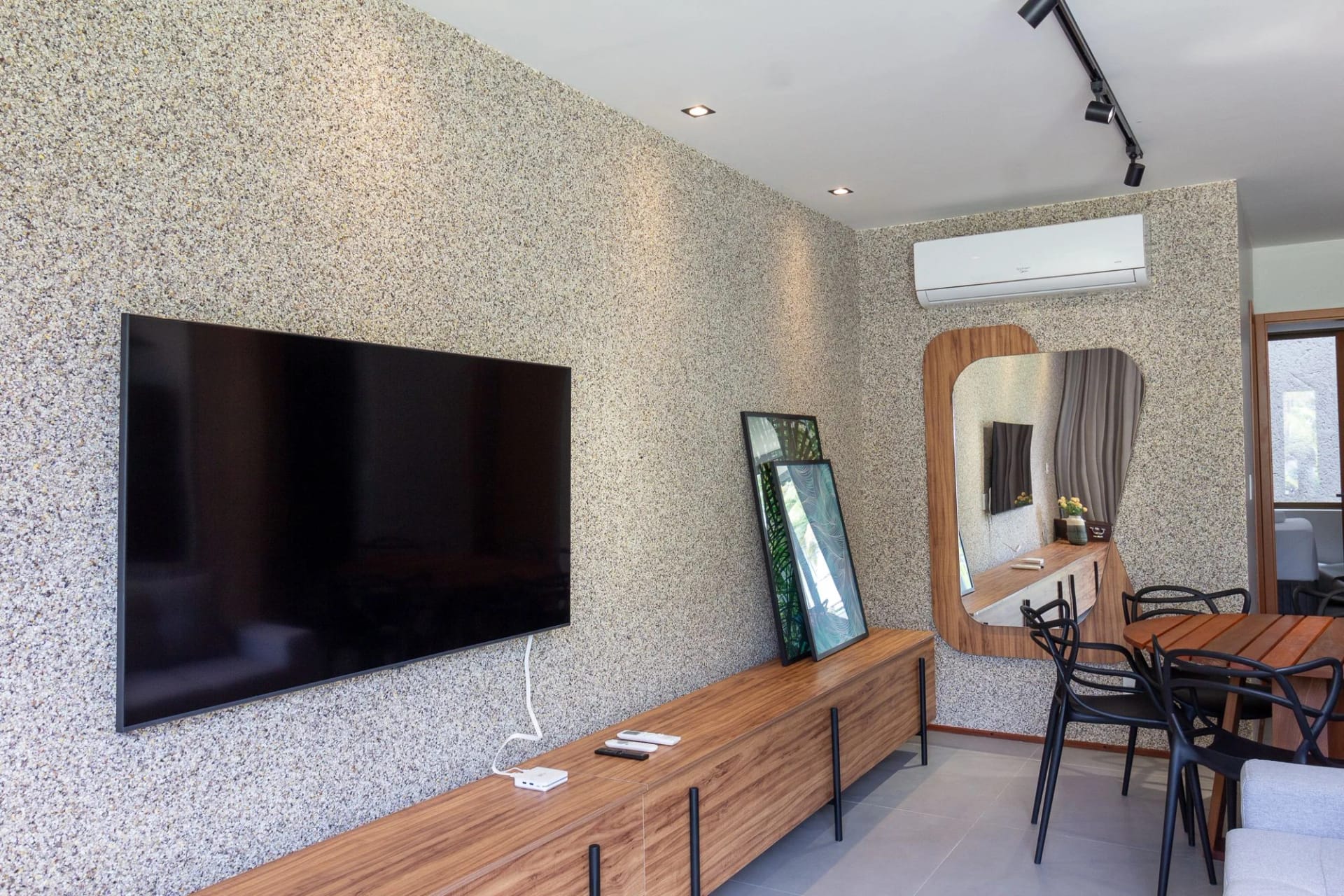 Living Room — Villa Naluri em Japaratinga C 001 by QAVI
