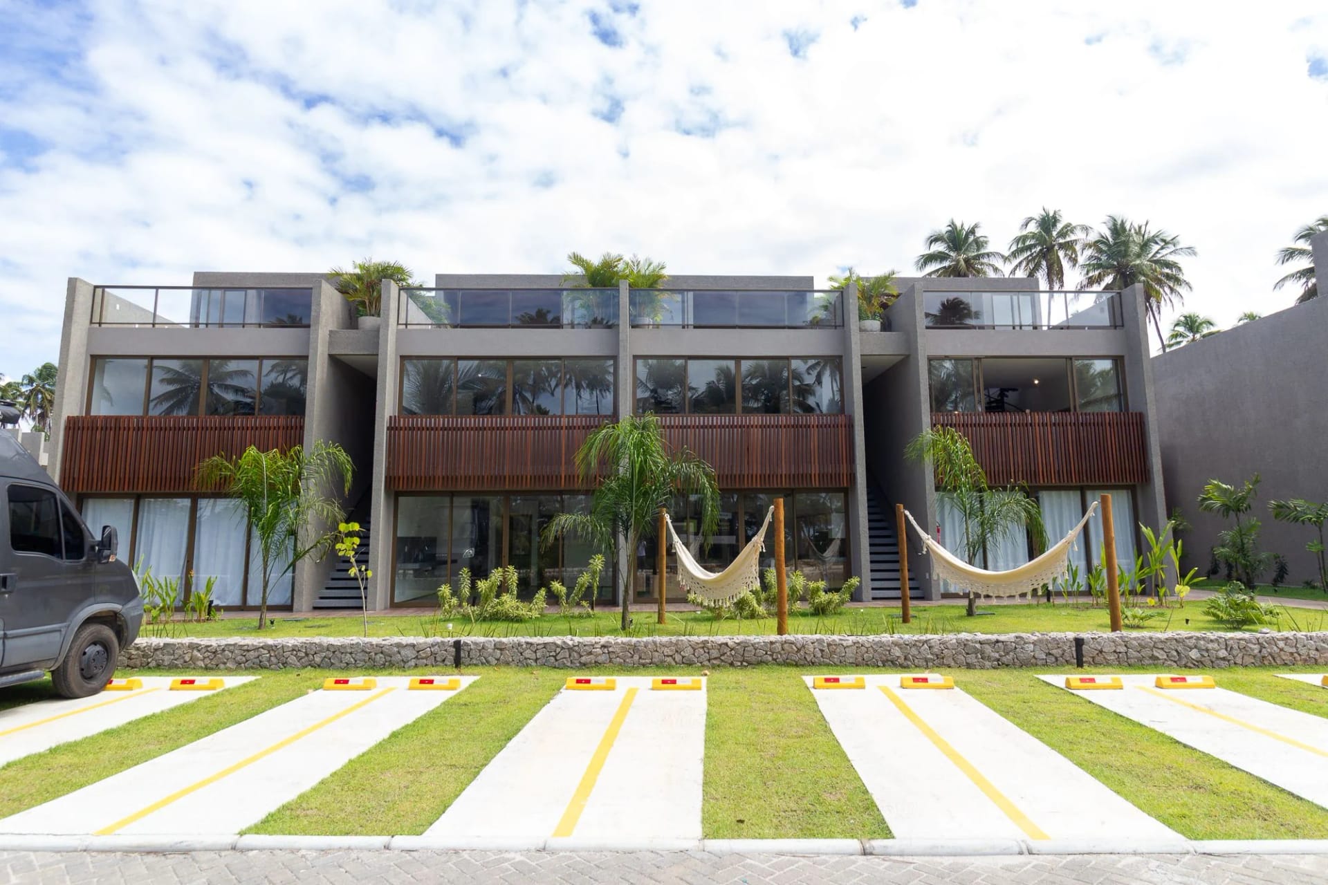 Villa Naluri em Japaratinga C 001 by QAVI