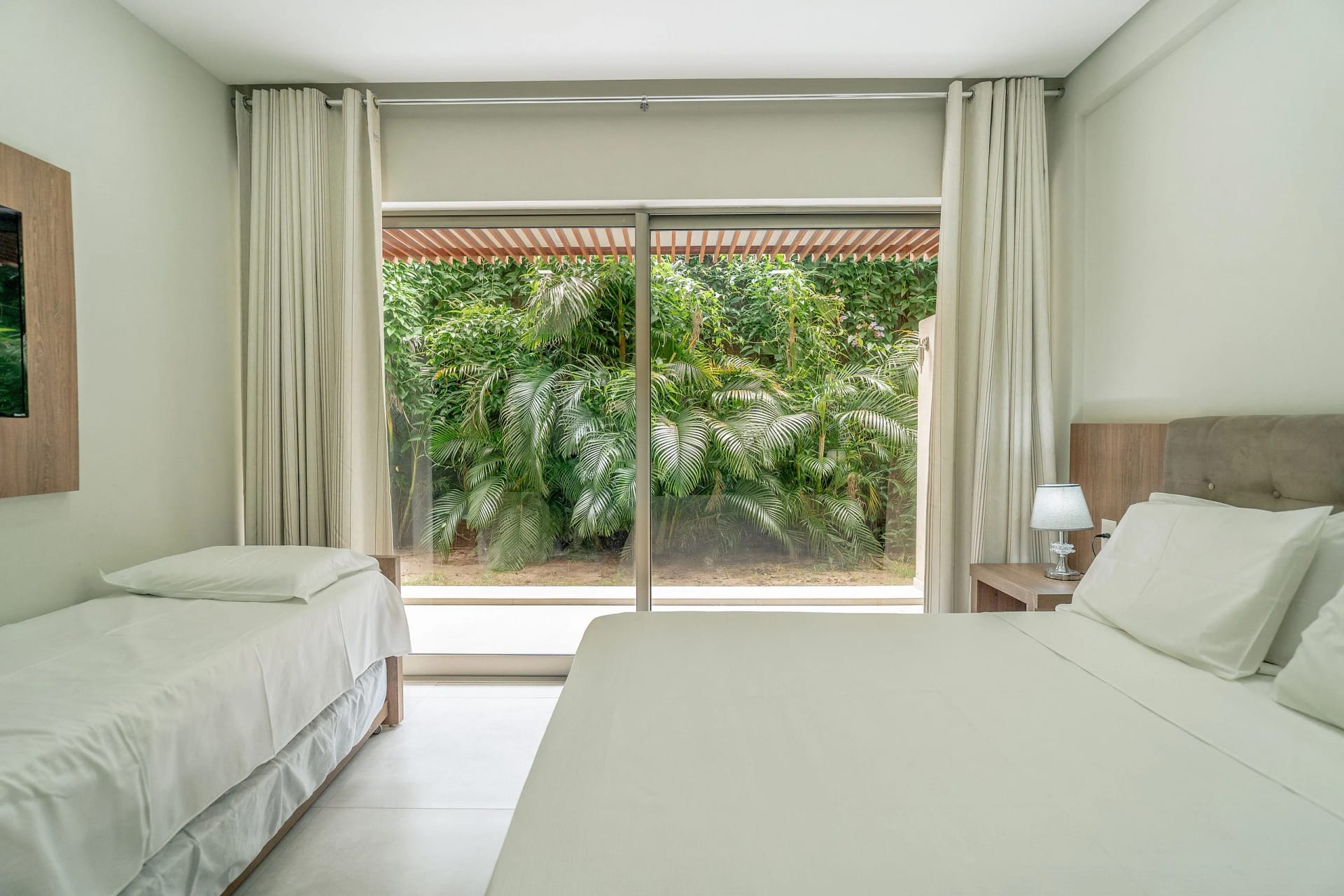 Bedroom — Flat Ile de Pipa Premium Maui by Qavi