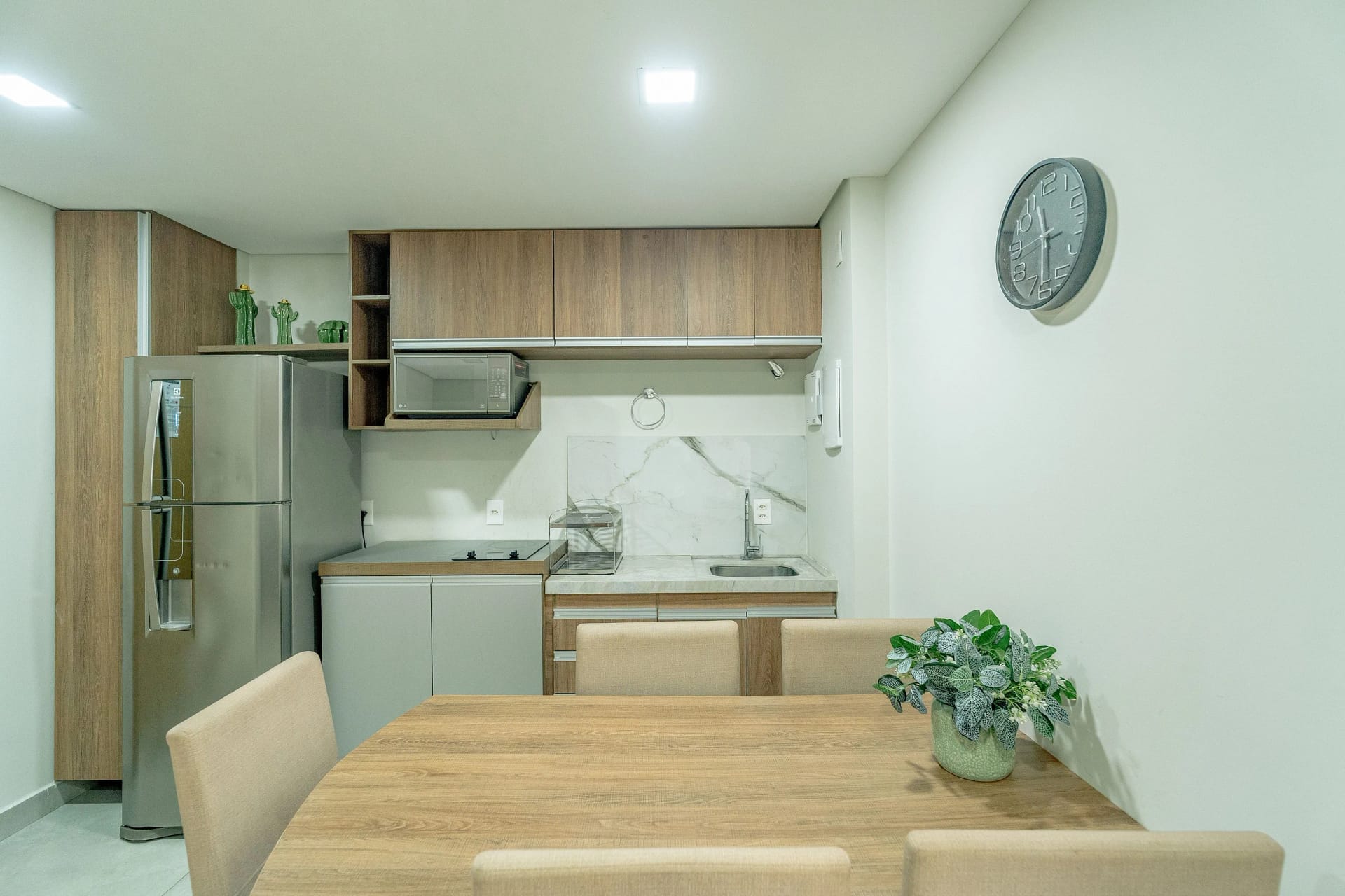 Kitchen or kitchenette — Flat Ile de Pipa Premium Maui by Qavi