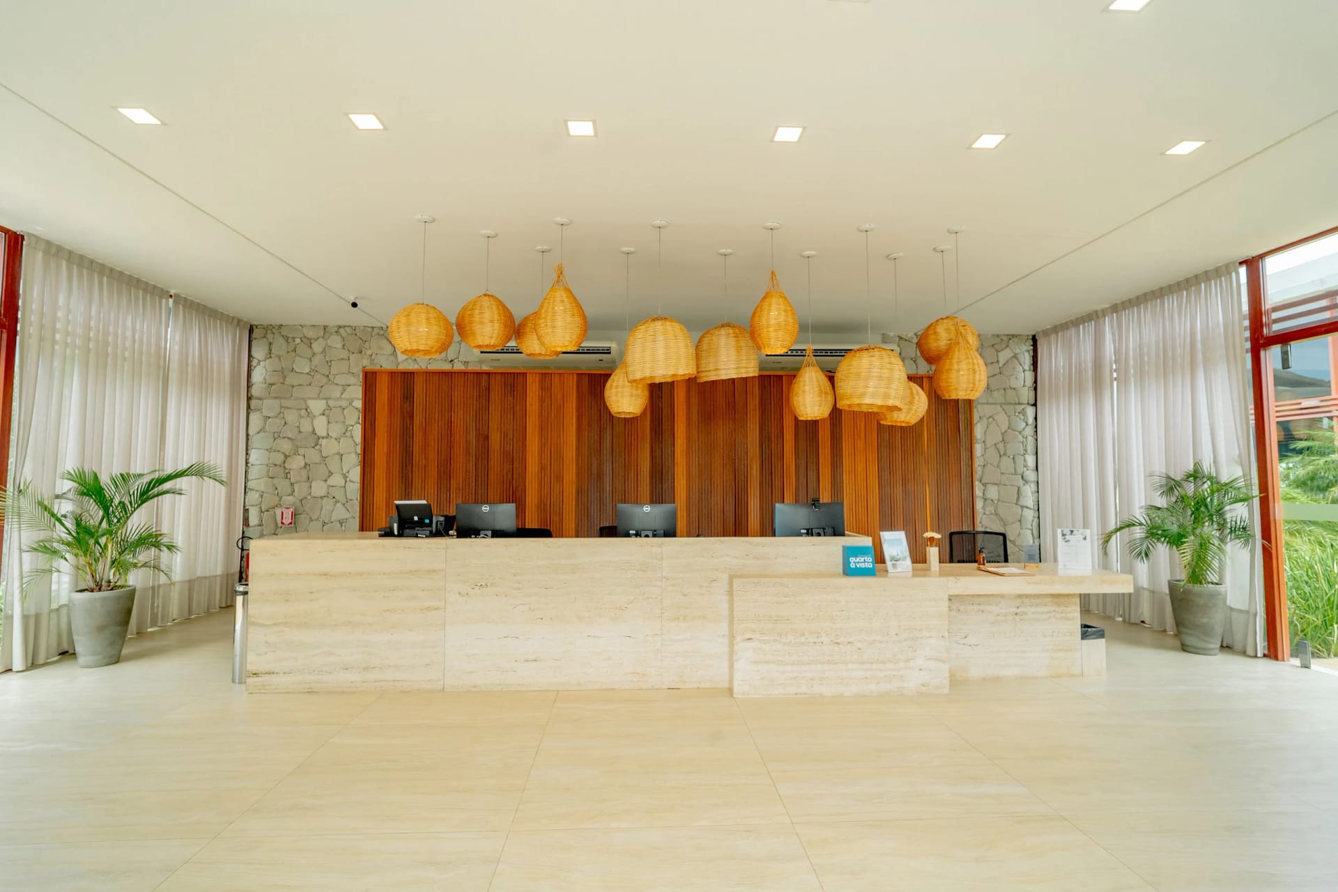 Area and facilities — Flat Ile de Pipa Premium Maui by Qavi