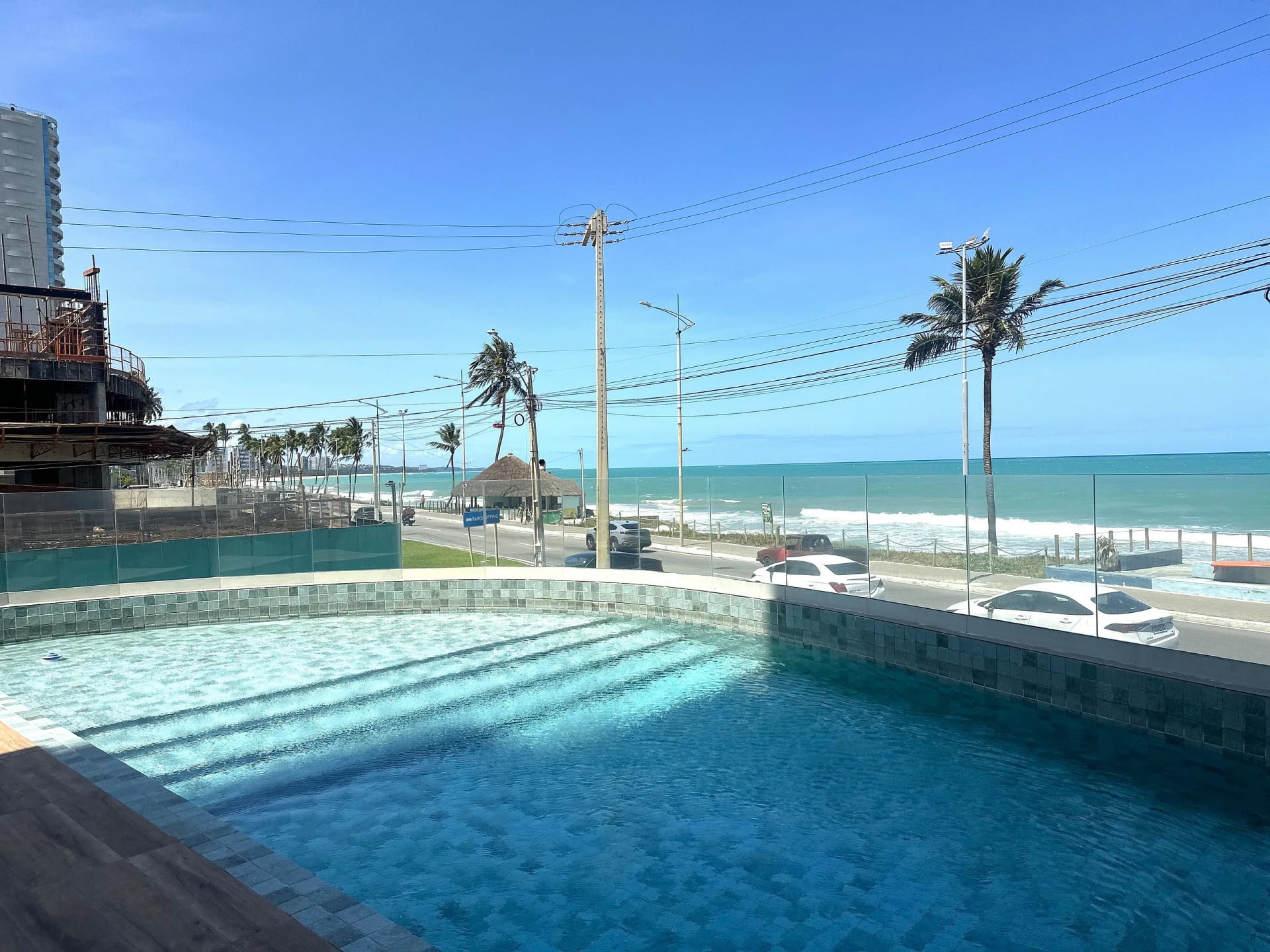 Swimming pool — Loft Studio Maceió com Vista Mar by Qavi