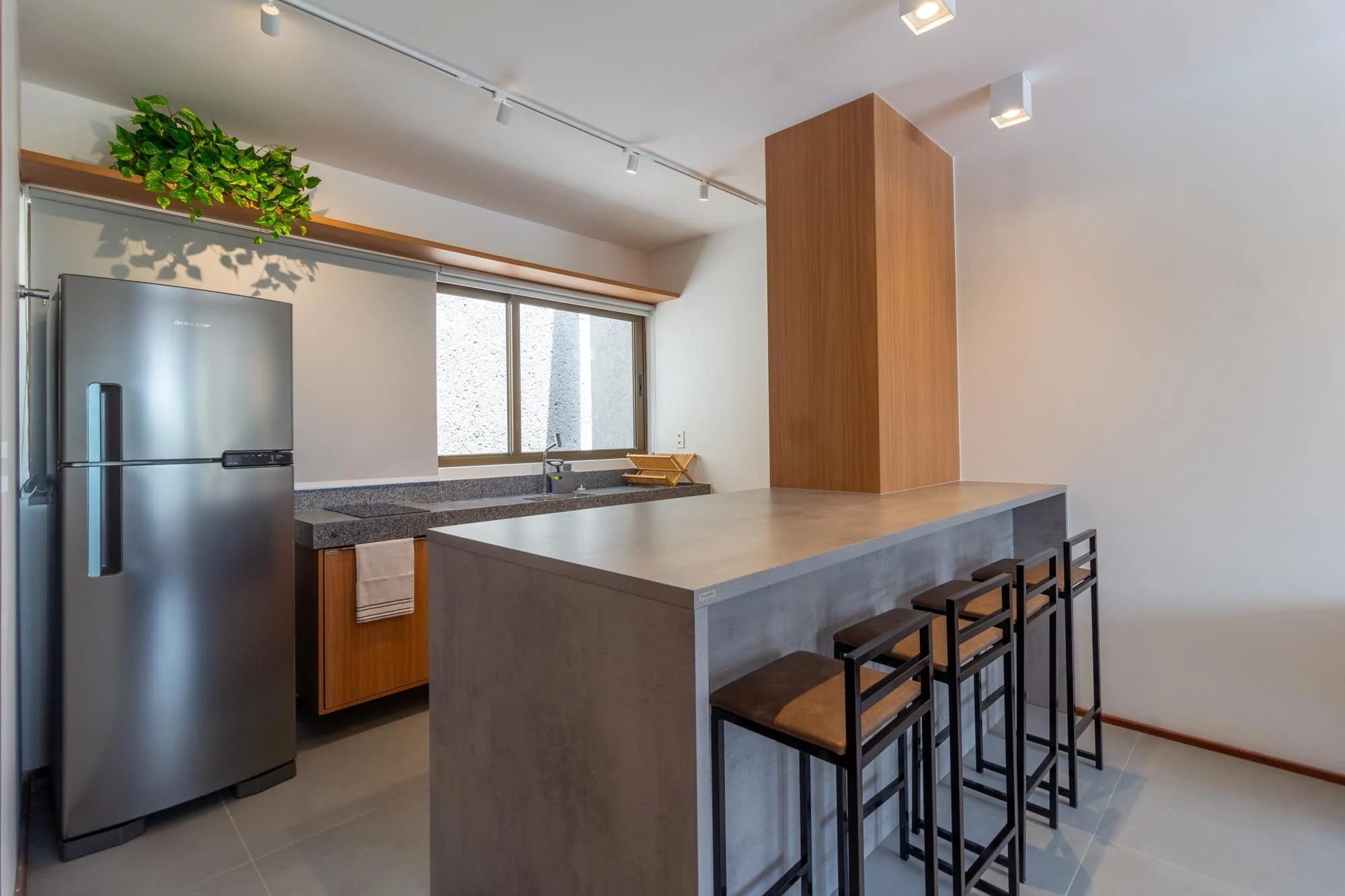 Cocina o kitnet — Villa Naluri em Japaratinga B 102 by QAVI