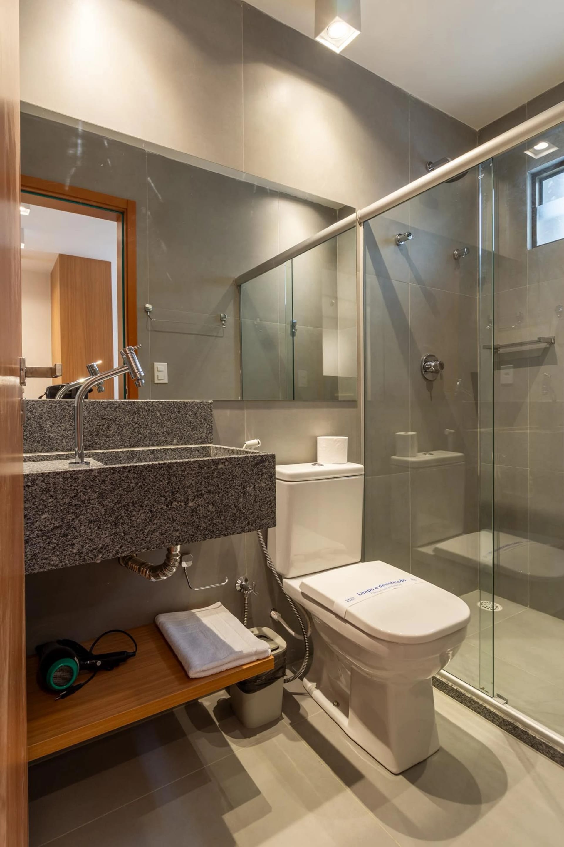 Cuarto de baño — Villa Naluri em Japaratinga B 102 by QAVI