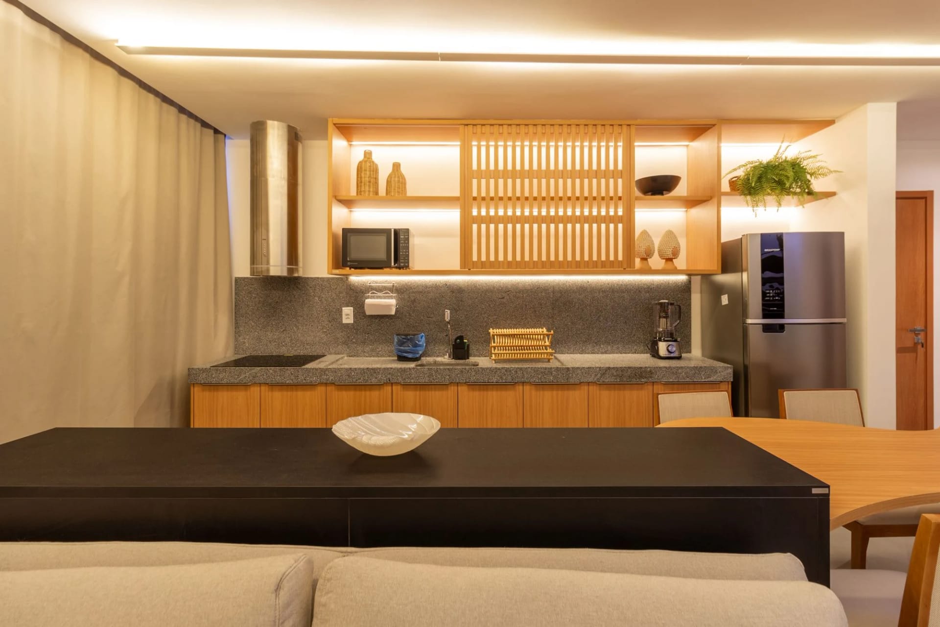 Cozinha ou kitnet — Villa Naluri Rooftop Vista Mar D 102 by Qavi