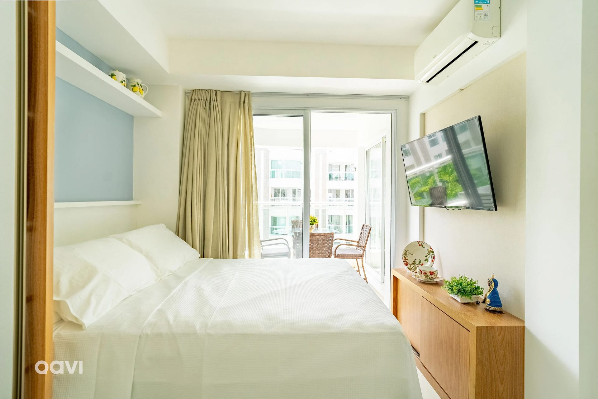 Photo of the whole room — In Mare Bali Flat Maldivas by Qavi