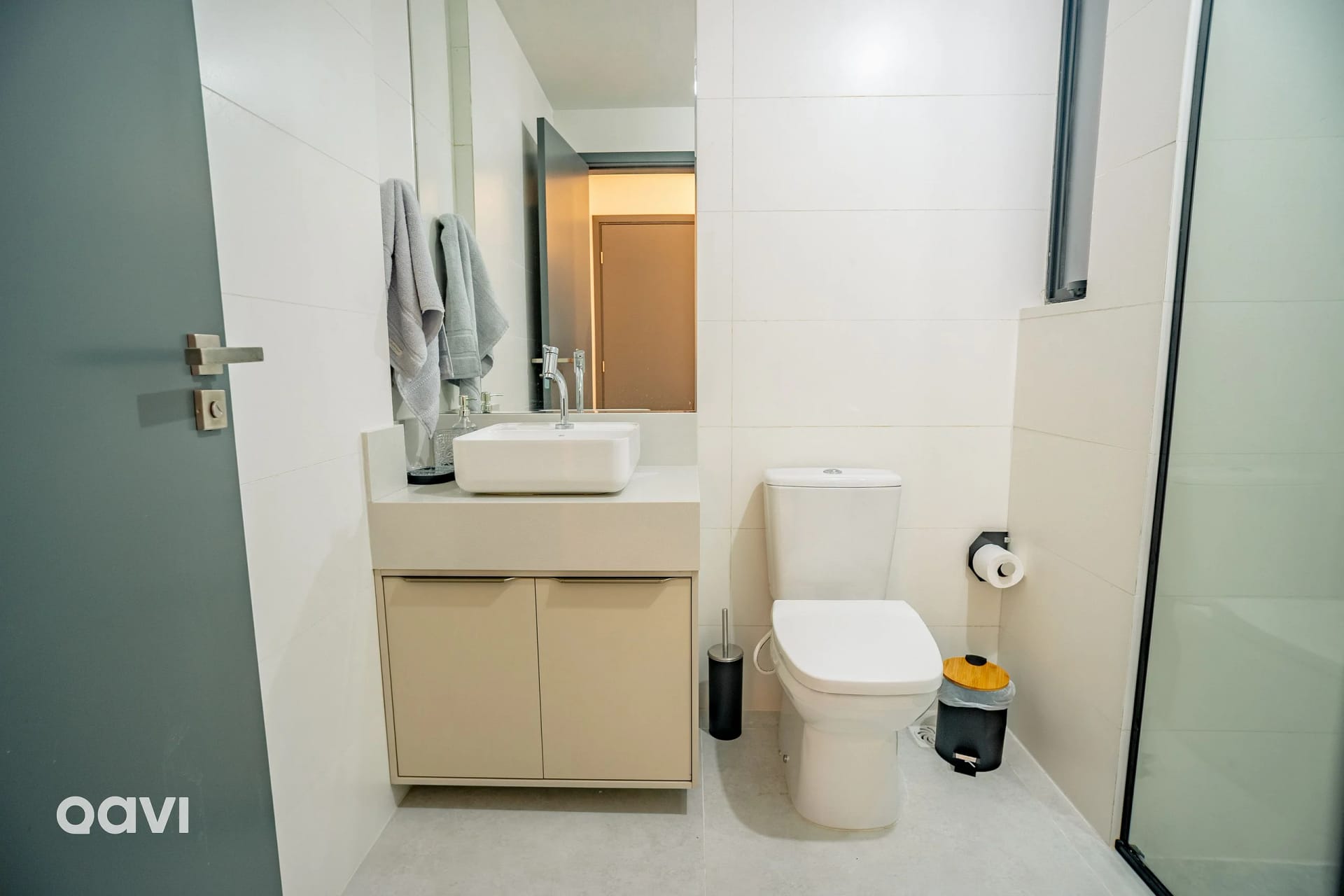 Banheiro — Flat Beira Mar no Intermares Sun Smart 303 - QAVI
