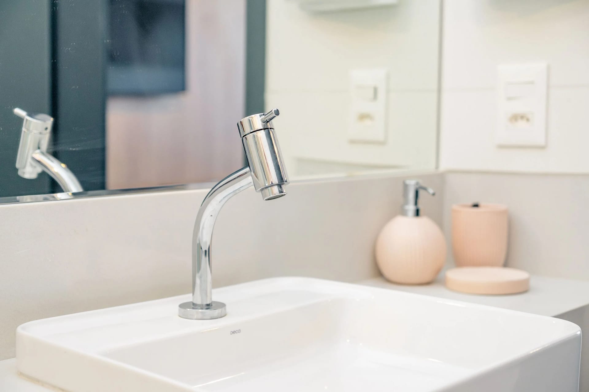 Banheiro — Flat Beira Mar no Intermares Sun Smart 005 - QAVI