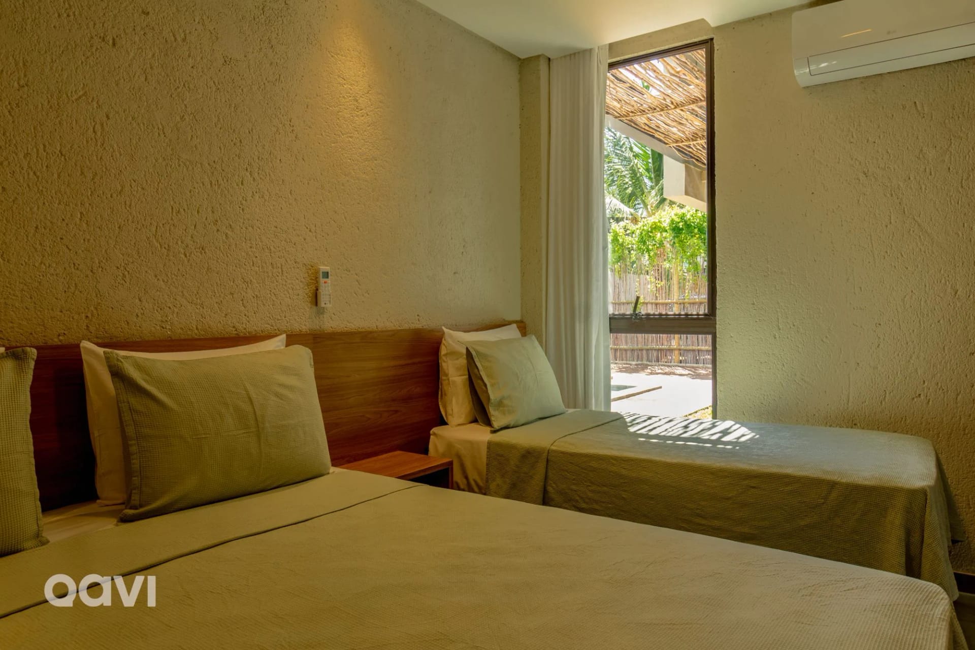 Bedroom — Casa com Piscina em Condomínio Beira Mar by Qavi