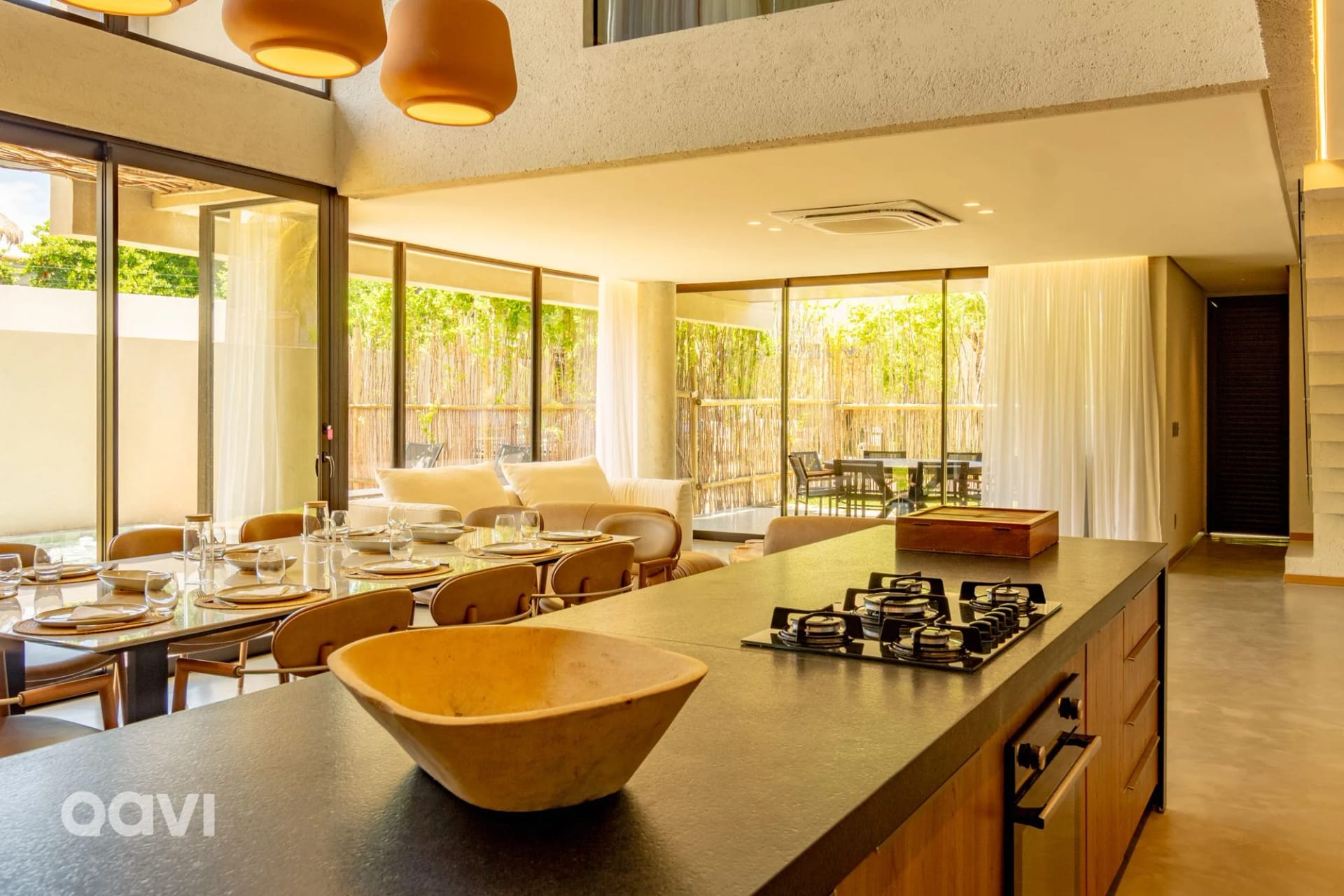 Kitchen or kitchenette — Casa com Piscina em Condomínio Beira Mar by Qavi