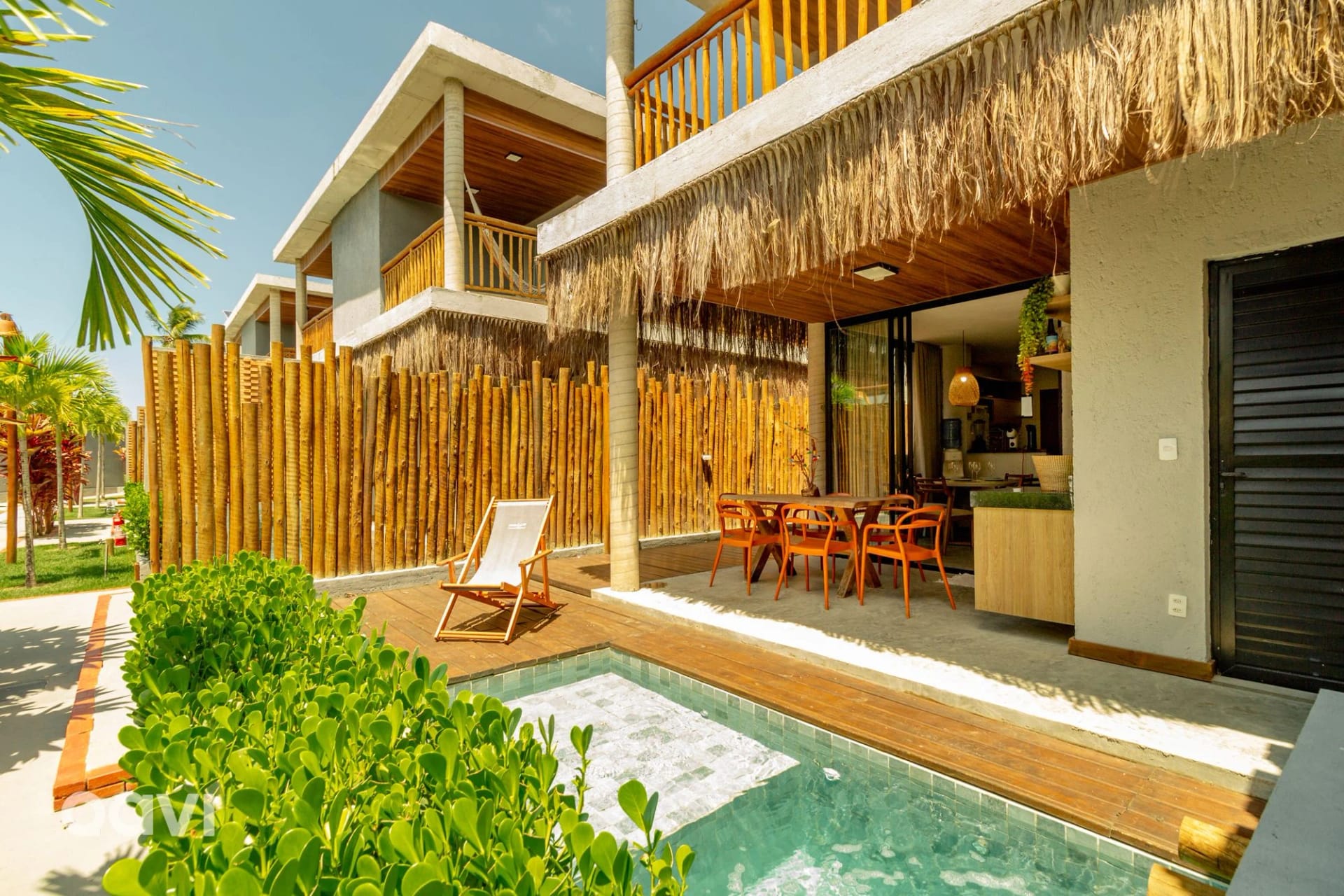 Piscina — Casa em condomínio Sapê 15 by Qavi