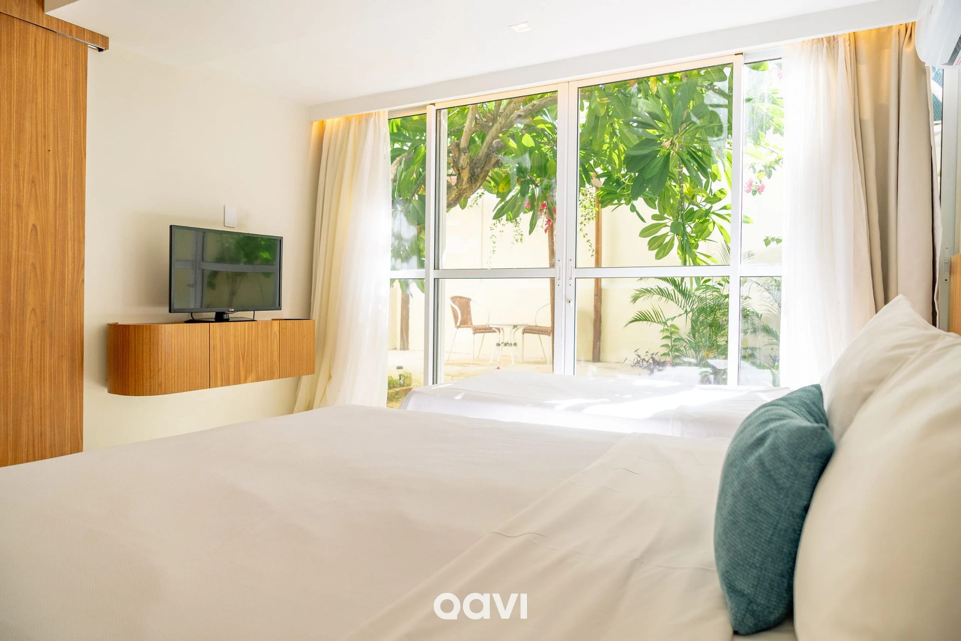 Dormitorio — Apartamento 2 Suítes com Jardim #VipPraiaHotel