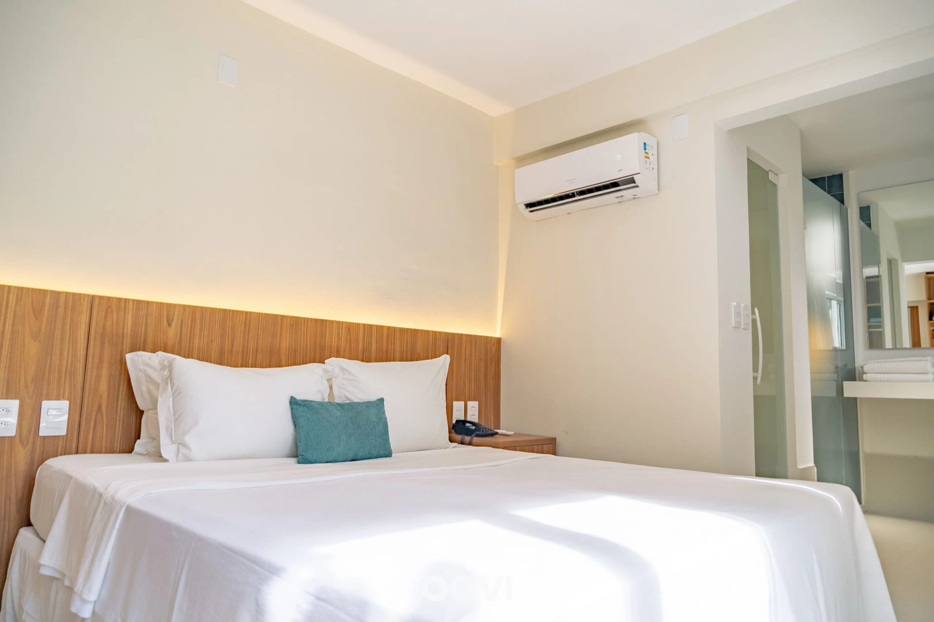 Dormitorio — Apartamento 2 Suítes com Jardim #VipPraiaHotel