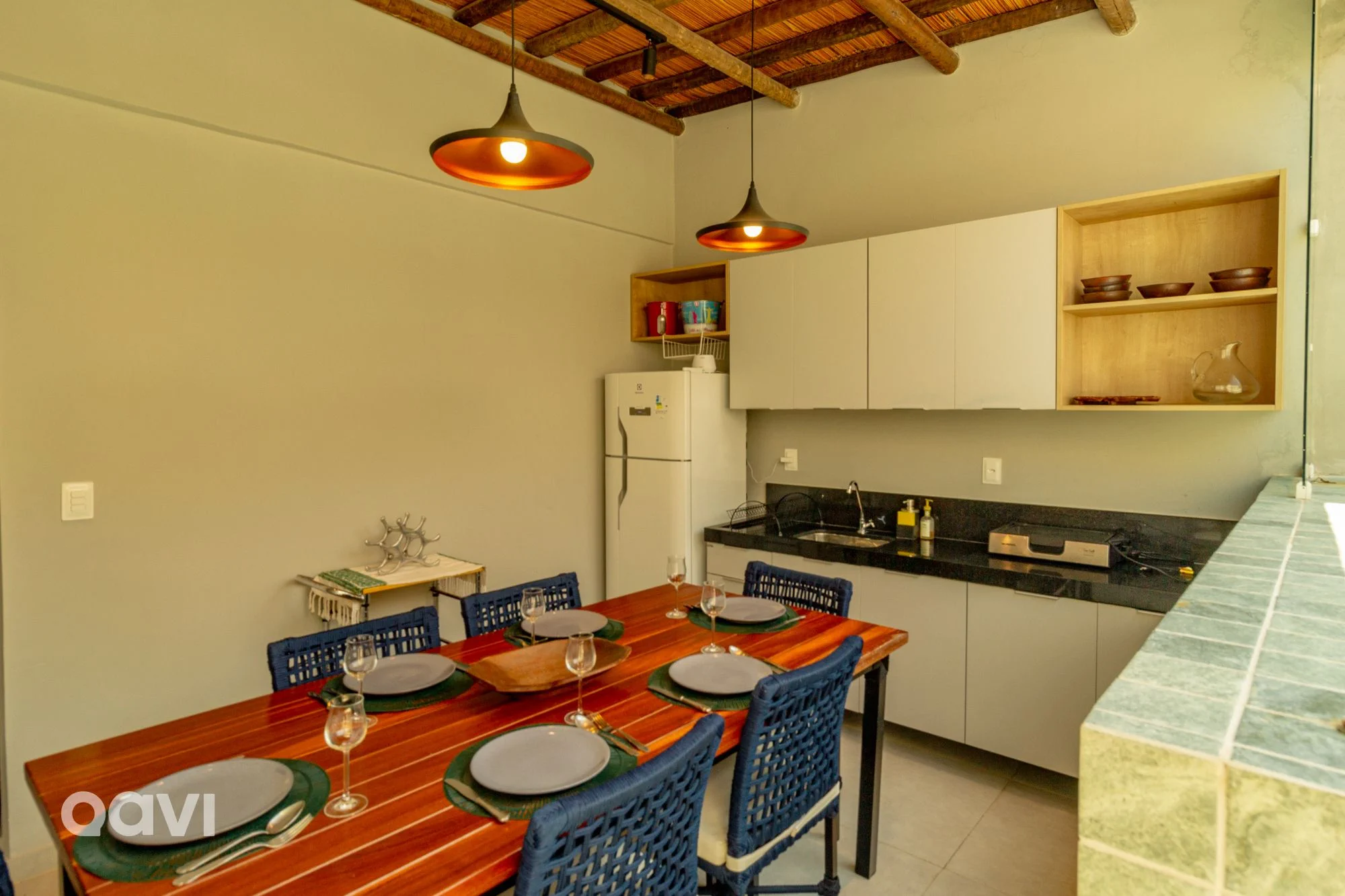 Varanda / Terraço — Triplex com piscina na praia do Patacho by Qavi