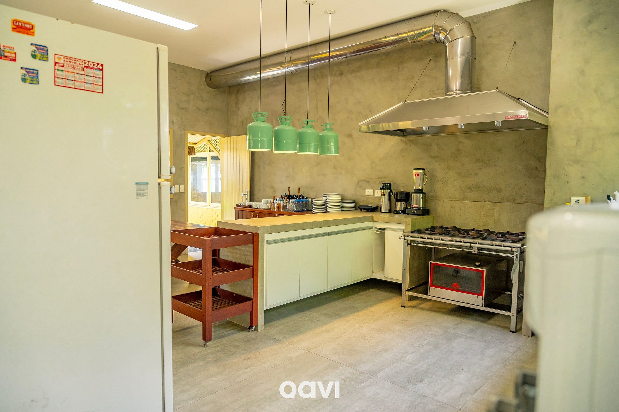 Kitchen or kitchenette