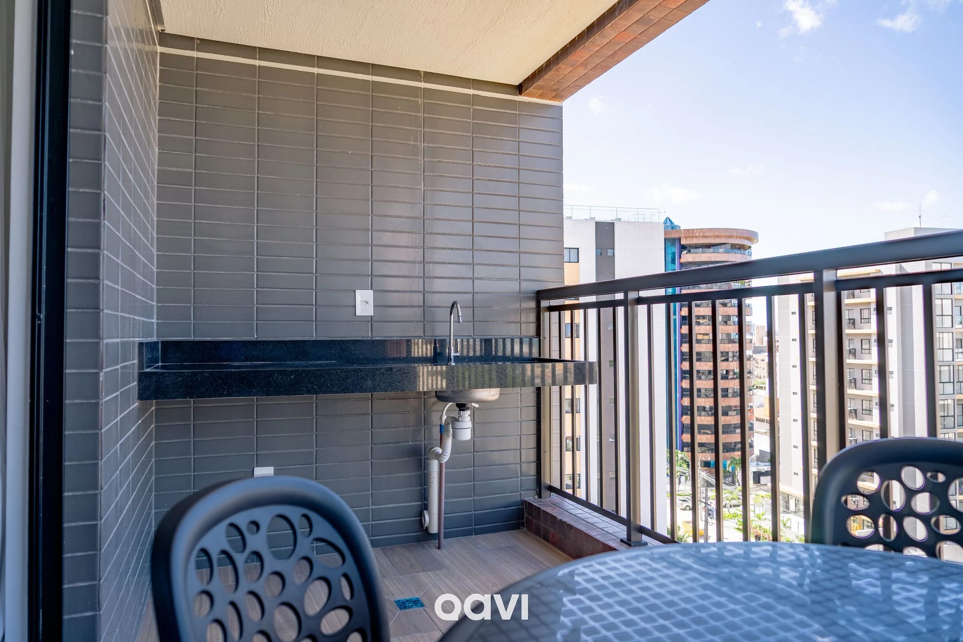 Fachada / Terraza — Apartamento 3 quartos em Manaíra by Qavi
