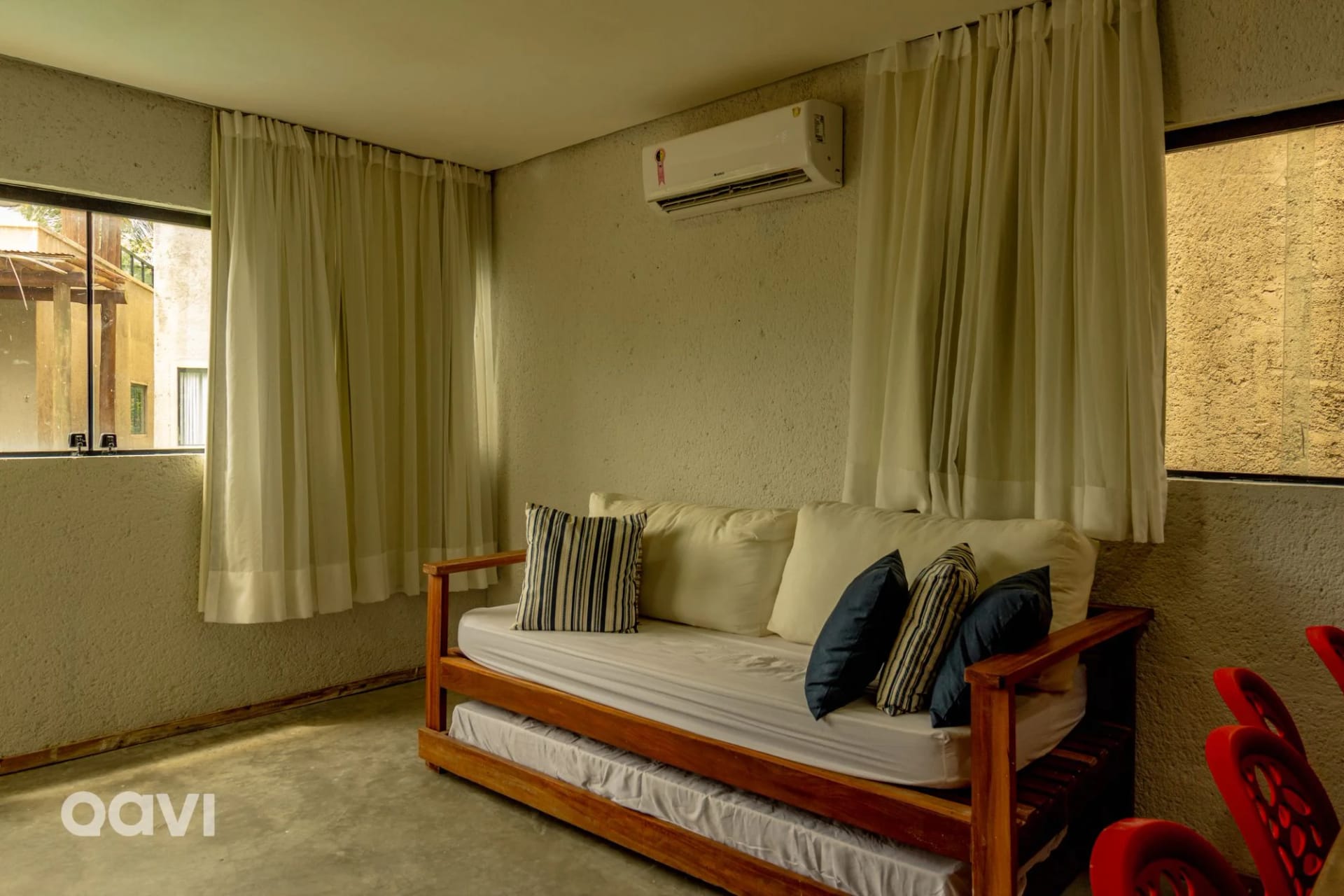 Sala de Estar — Qavi - Casa com Piscina Privativa - Lambari 101