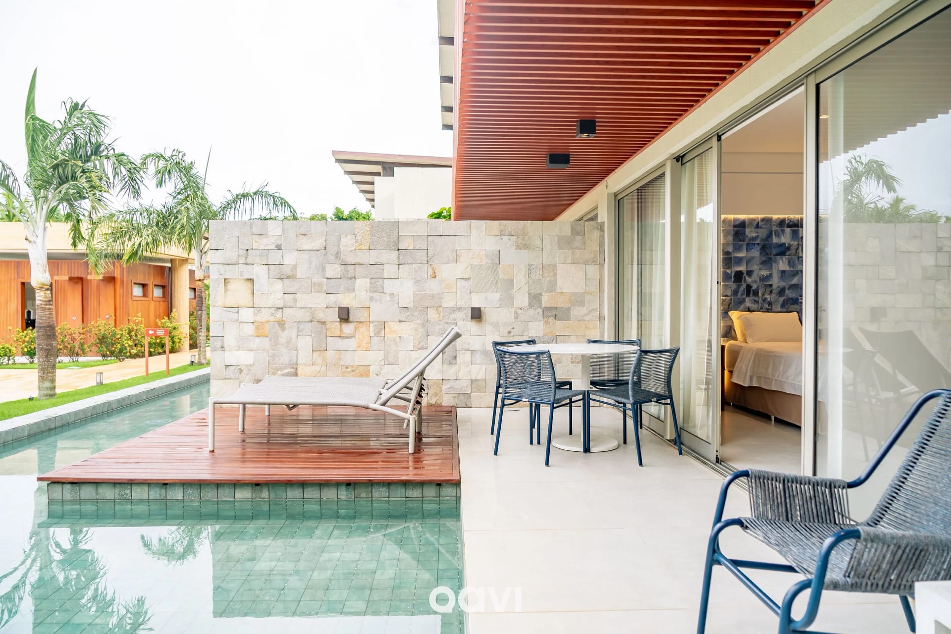 Pool view — Flat Ile de Pipa Deck Premium Fiji by Qavi