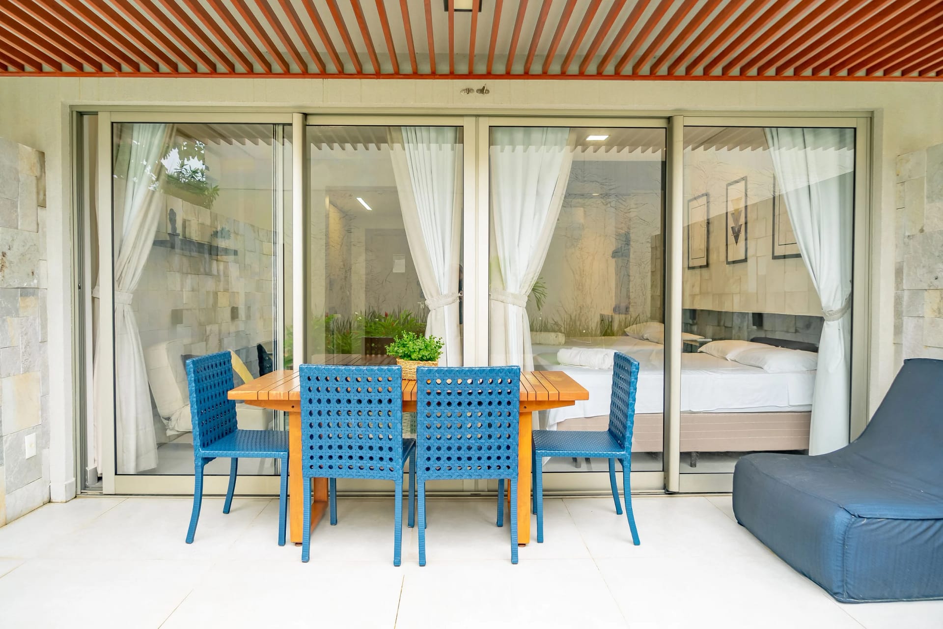 Pool view — Flat Ile de Pipa Deck Molhado Palawan by Qavi