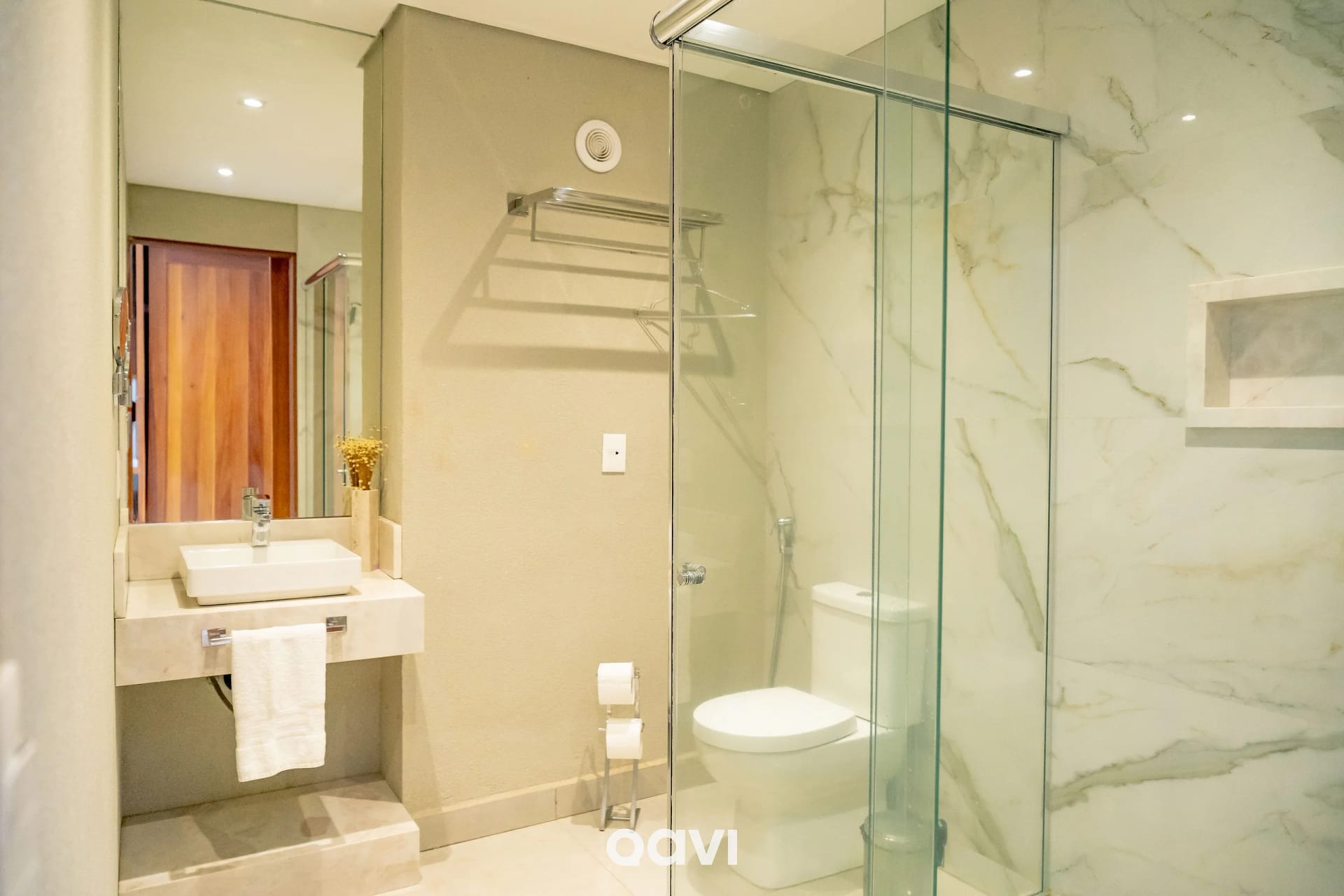 Cuarto de baño — Flat Ile de Pipa Ibiza by Qavi